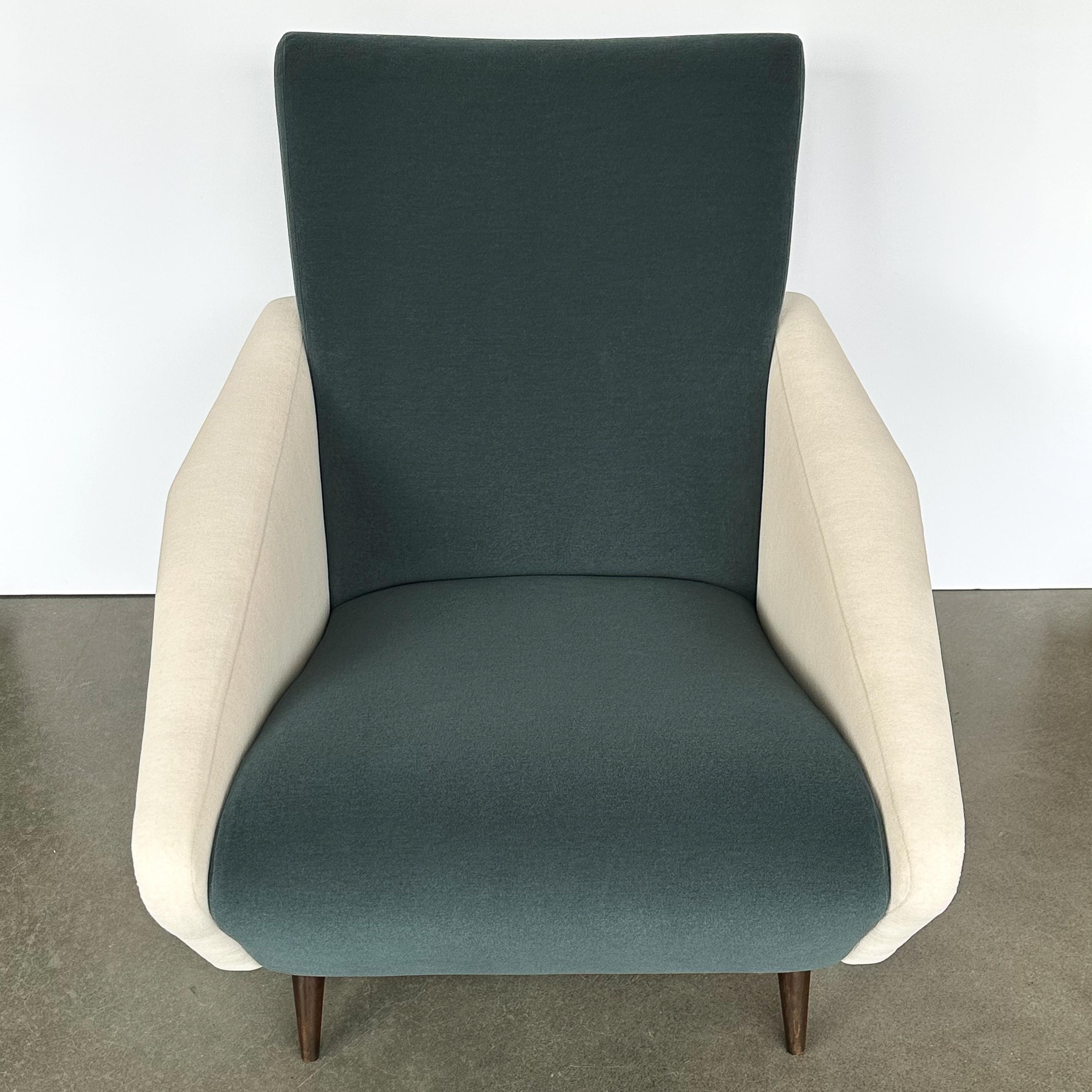 Fabric Rare Pair of Distex Lounge Chairs by Gio Ponti