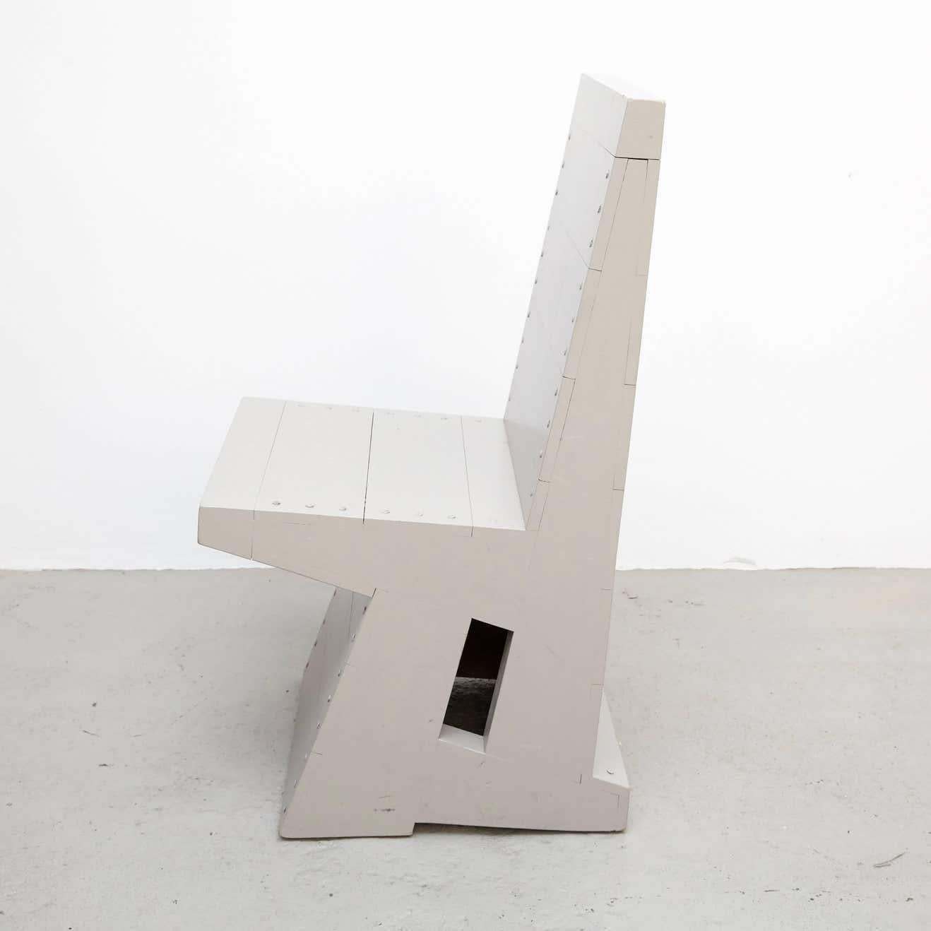 Rara coppia di sedie Dom Hans van der Laan Easy in legno grigio In condizioni buone in vendita a Barcelona, Barcelona