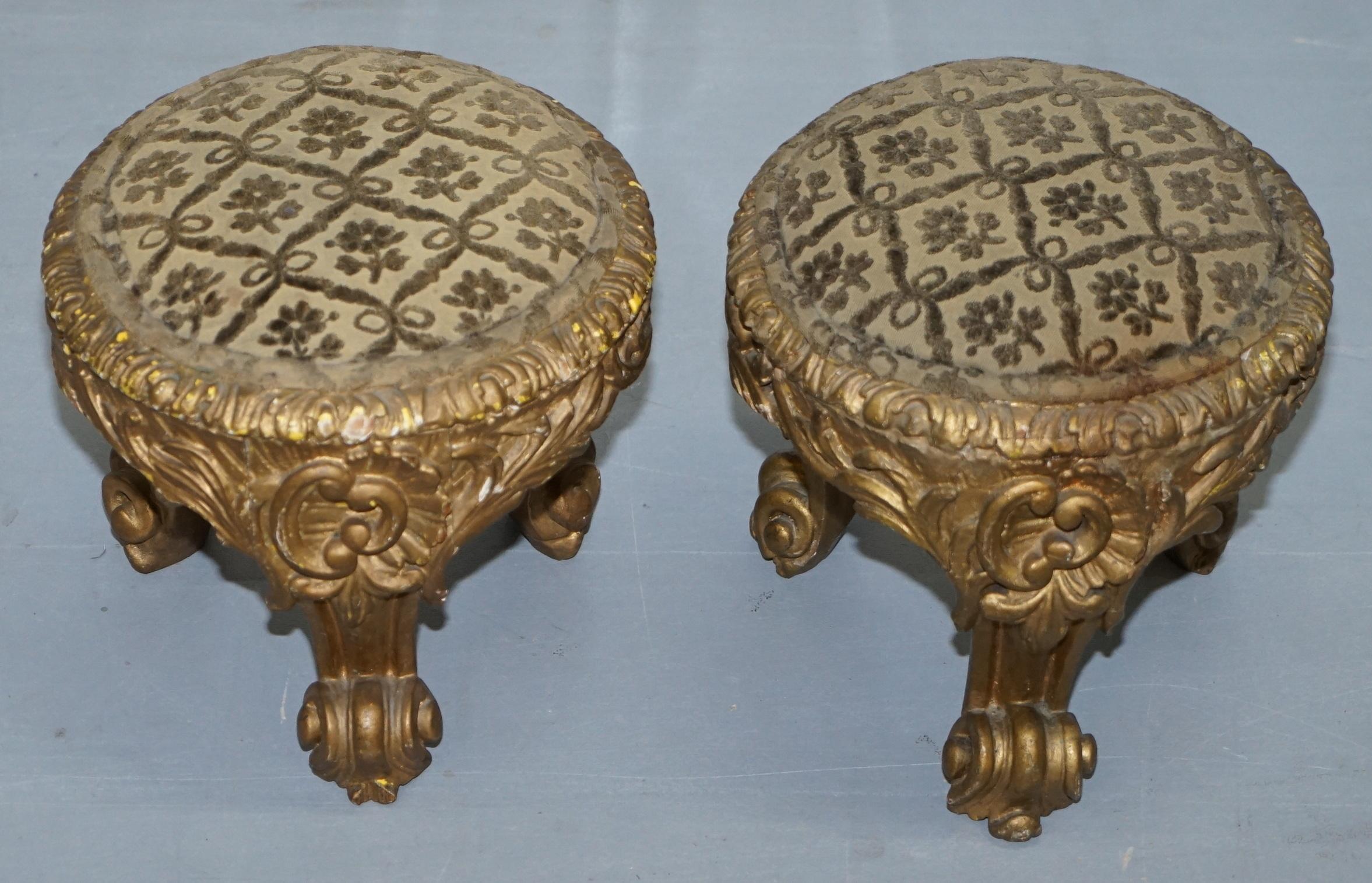 We are delighted to offer for sale this pair of original early 19th-century Italian giltwood stools 

These stools are over 200 years old and look sublime from every angle, the muddy gold giltwood is exactly as you would expect colour wise from