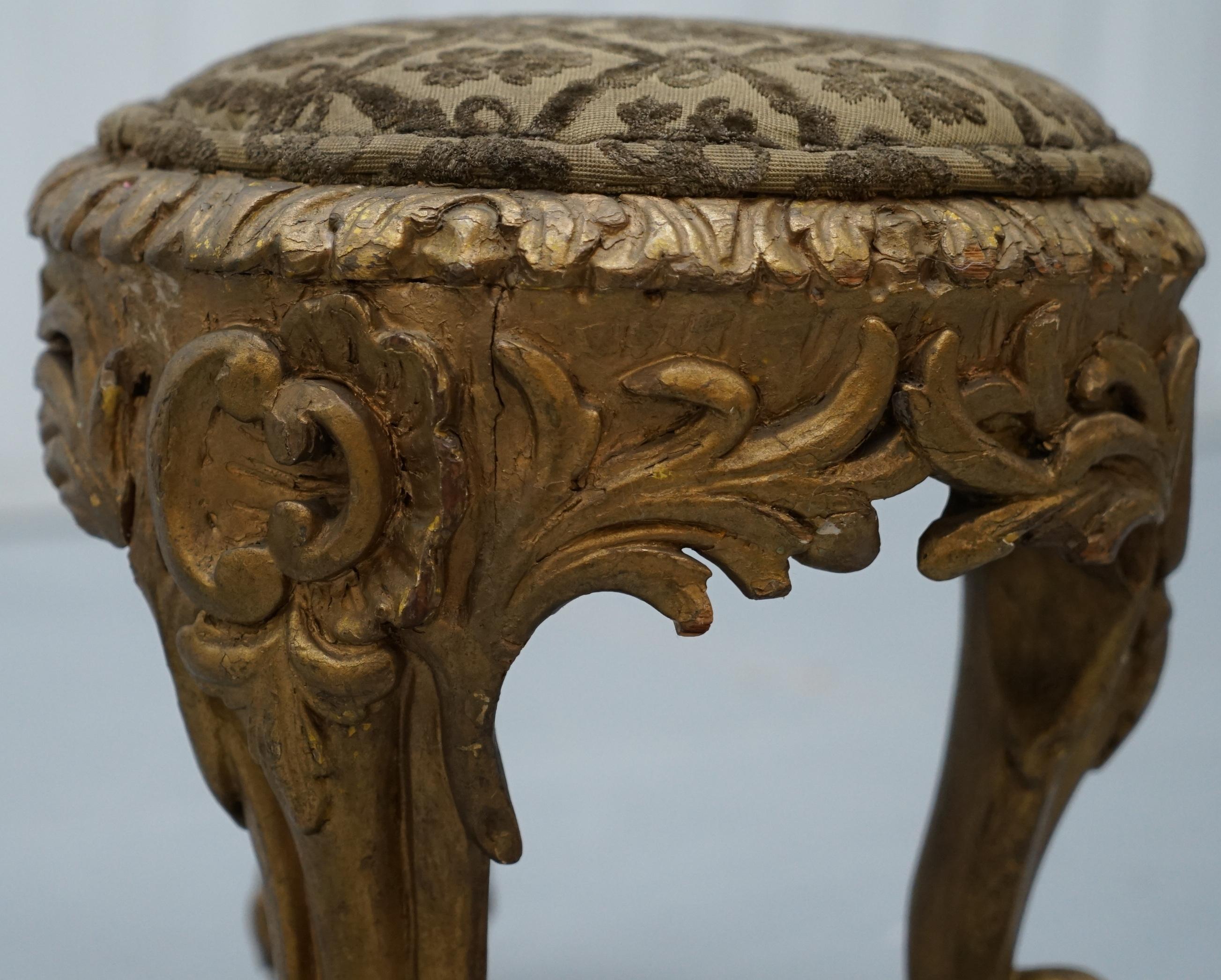 Rare Pair of Early 19th Century Italian Giltwood Stools Hand-Carved Solid Timber 4
