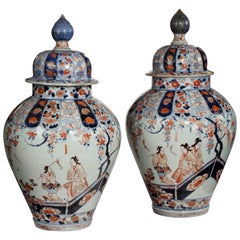Antique Rare Pair of Early Edo Period Imari Vases and Covers