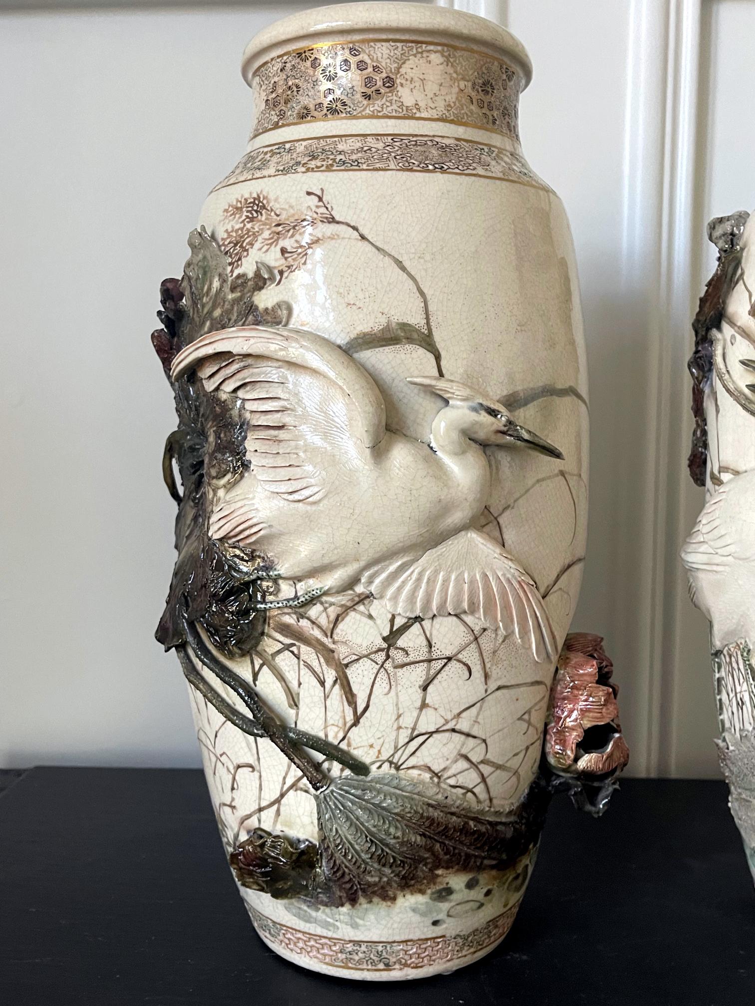 Rare Pair of Early Period Makuzu Kozan Takauki High-Relief Vases For Sale 1