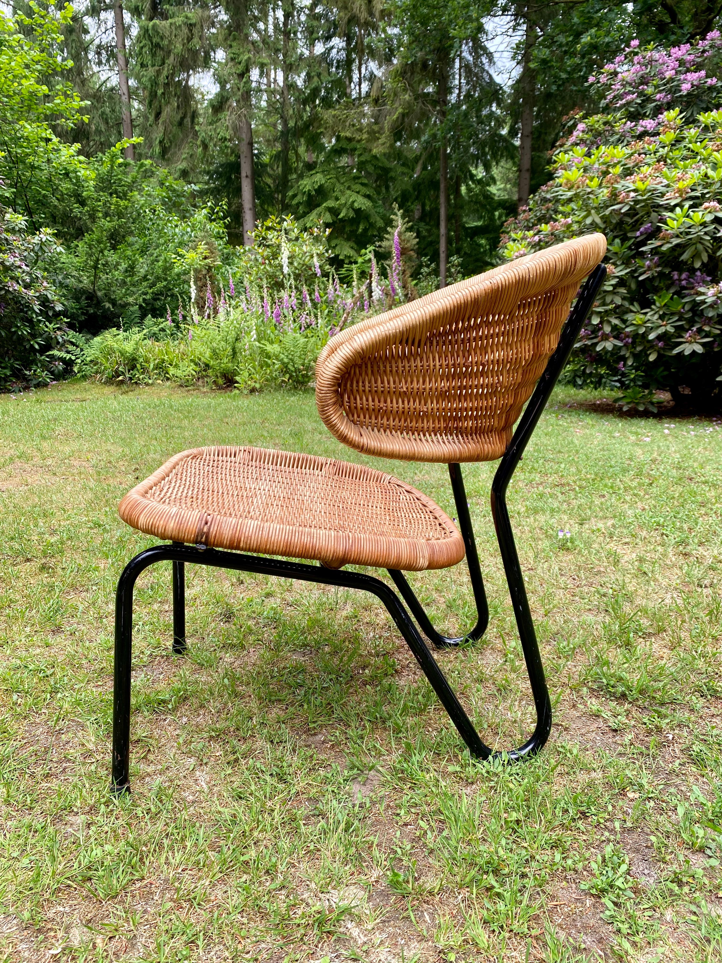 Pair of Easy Chairs, Model 568, by Dirk van Sliedregt for Gebr. Jonkers, 1954  In Good Condition In Schagen, NL