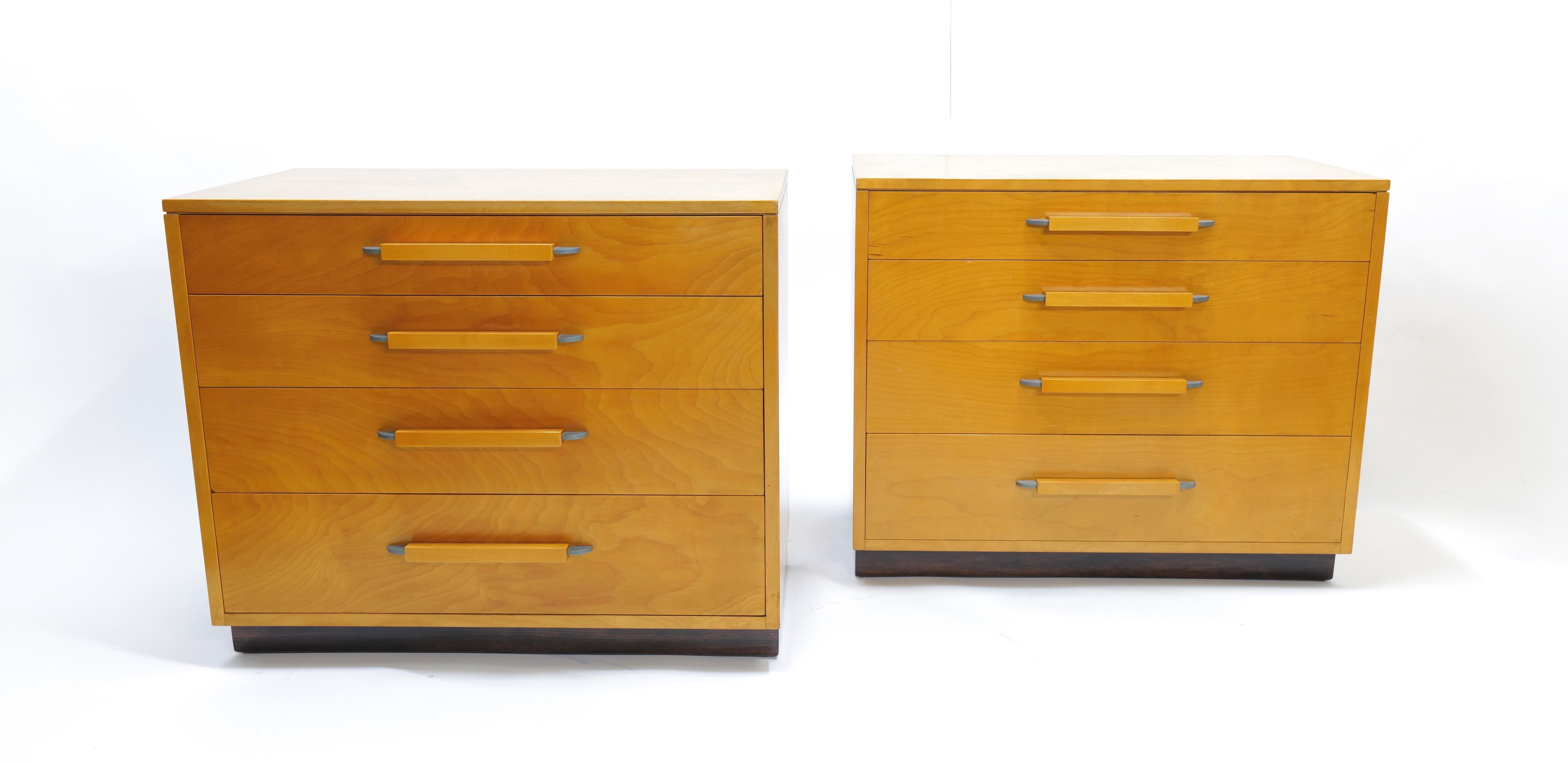 Rara coppia di cassapanche Eliel & Pipsan Saarinen per Johnson Furniture, anni '40 in vendita 9