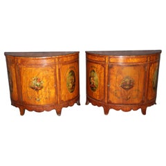 Rare paire de commodes demi-lune anglaises en bois de citronnier peint de style Adams