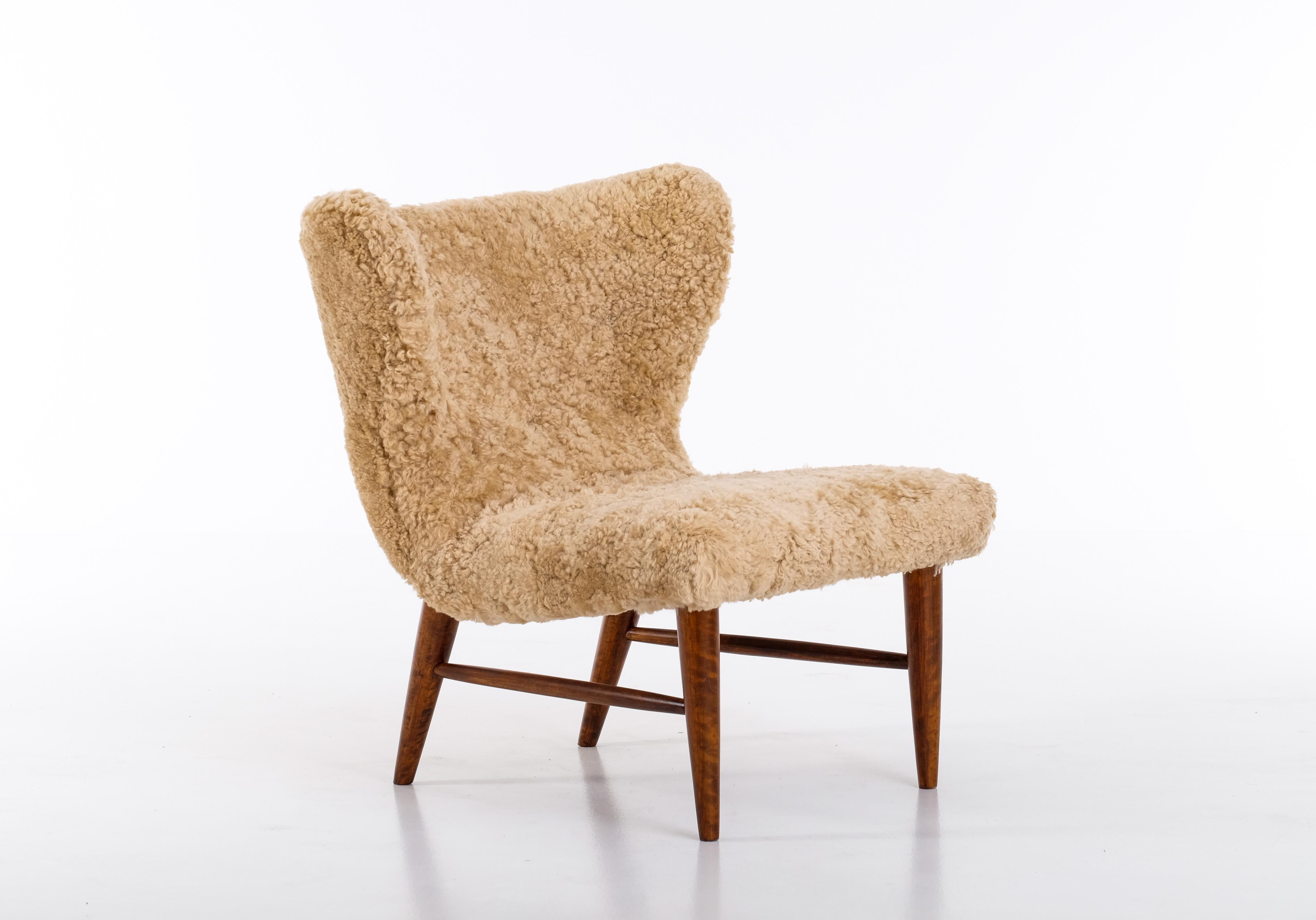 Sheepskin Rare Pair of Erik Bertil Karlén Easy Chairs, Sweden, 1950s For Sale