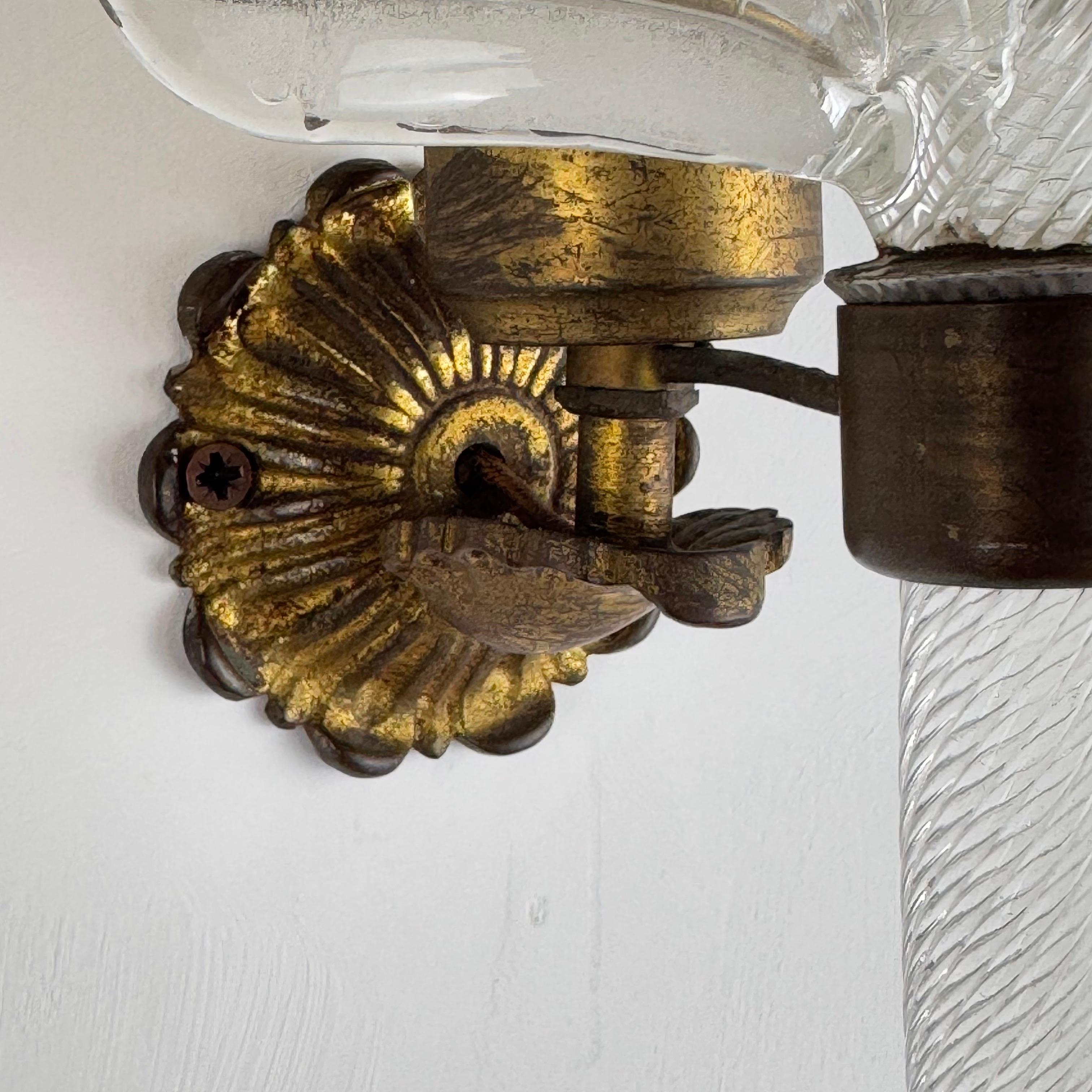 Rare Pair of “Feather” Murano Glass Wall Sconces by Tomaso Buzzi for Venini For Sale 10
