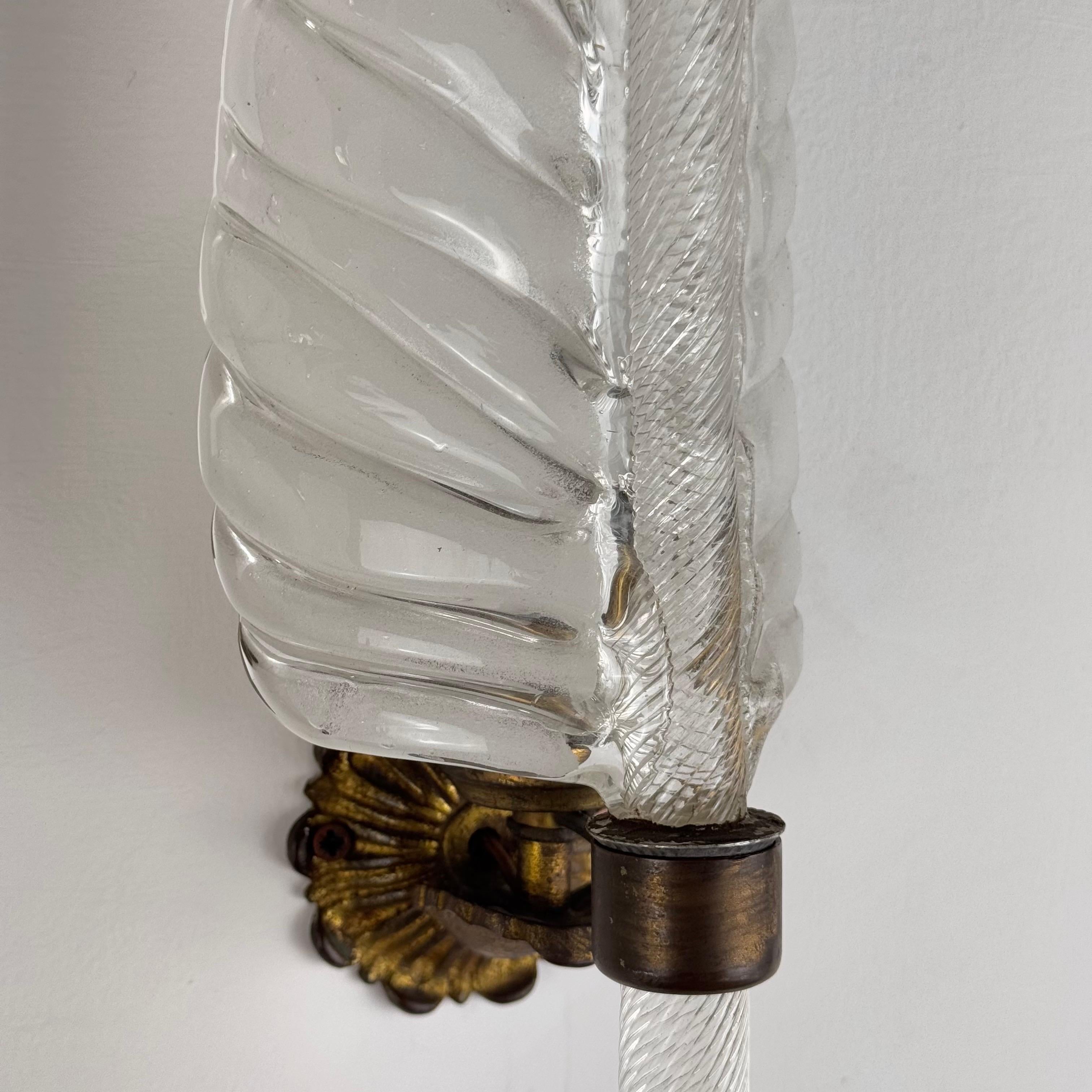 Rare Pair of “Feather” Murano Glass Wall Sconces by Tomaso Buzzi for Venini For Sale 11