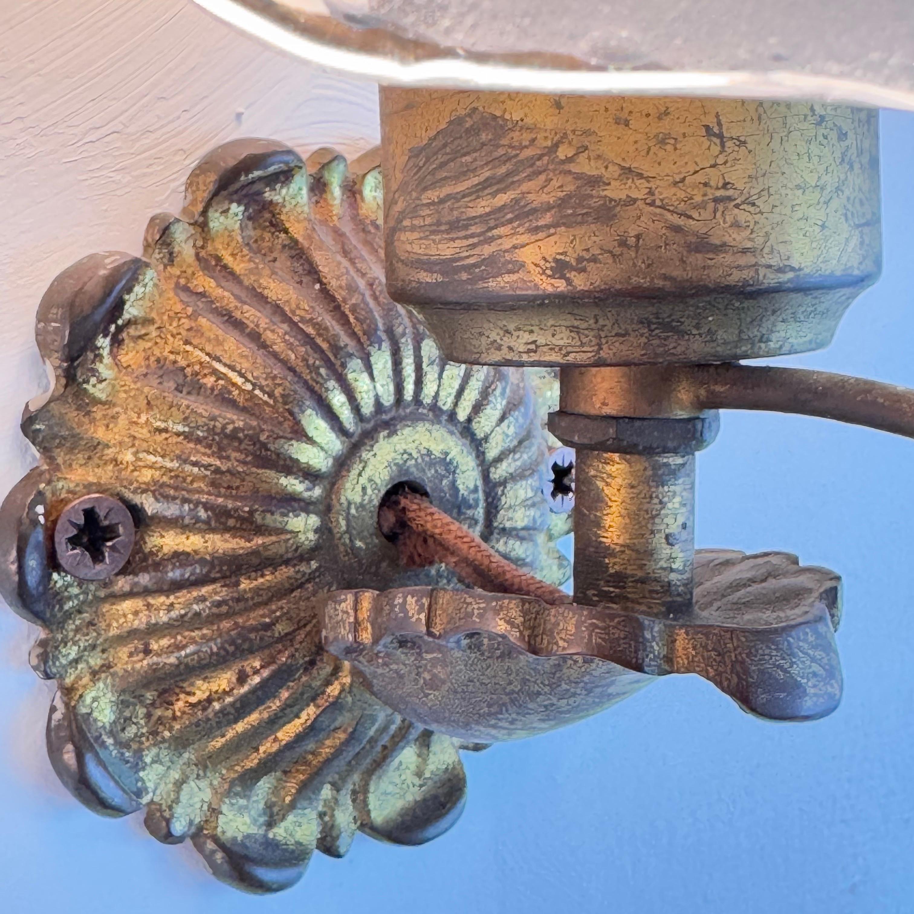 Rare Pair of “Feather” Murano Glass Wall Sconces by Tomaso Buzzi for Venini For Sale 1