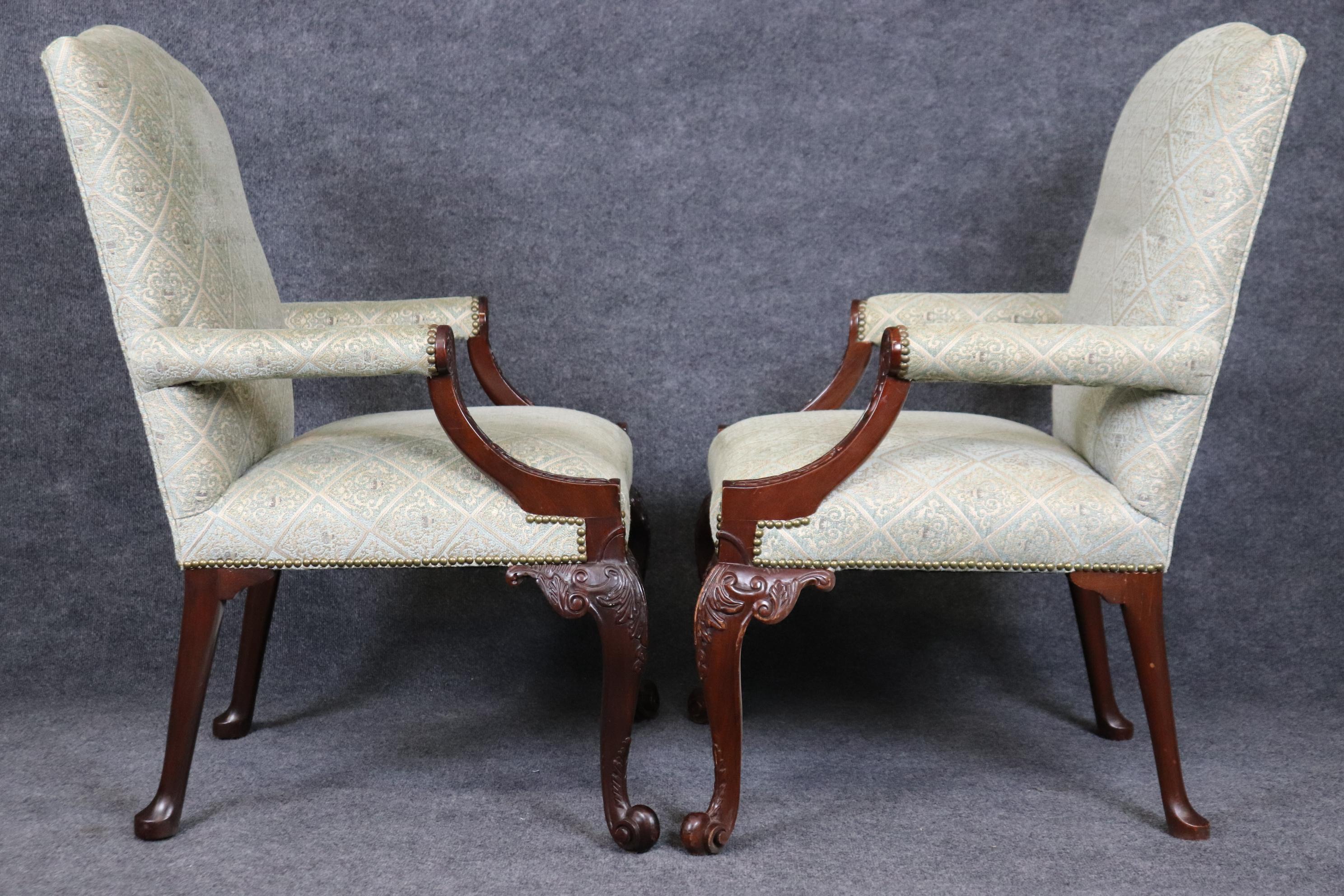 Rare Pair of Fine Carved English Mahogany Georgian Marlborough Armchairs For Sale 4