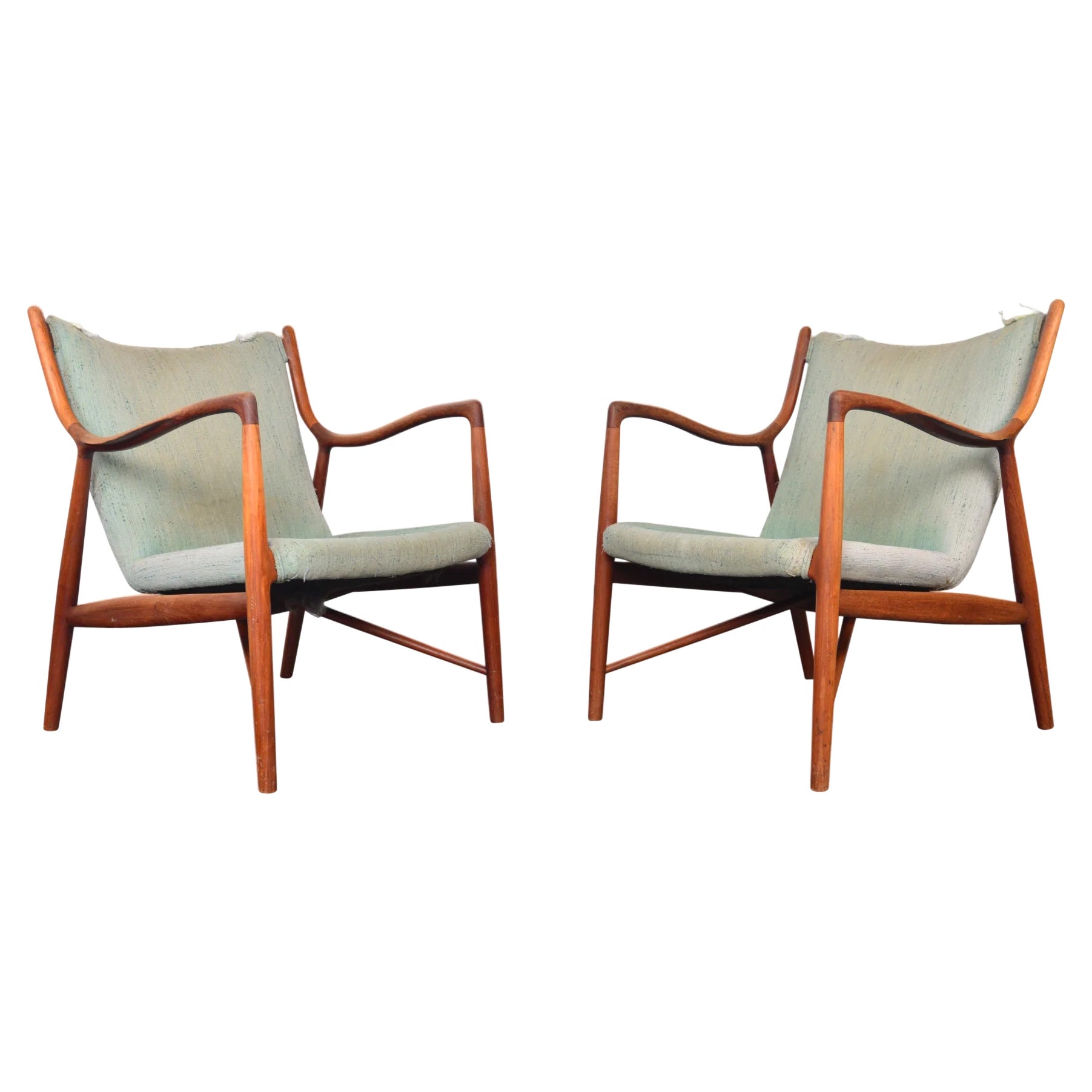 Rare Pair Of Finn Juhl Nv45 Lounge Chairs In Teak