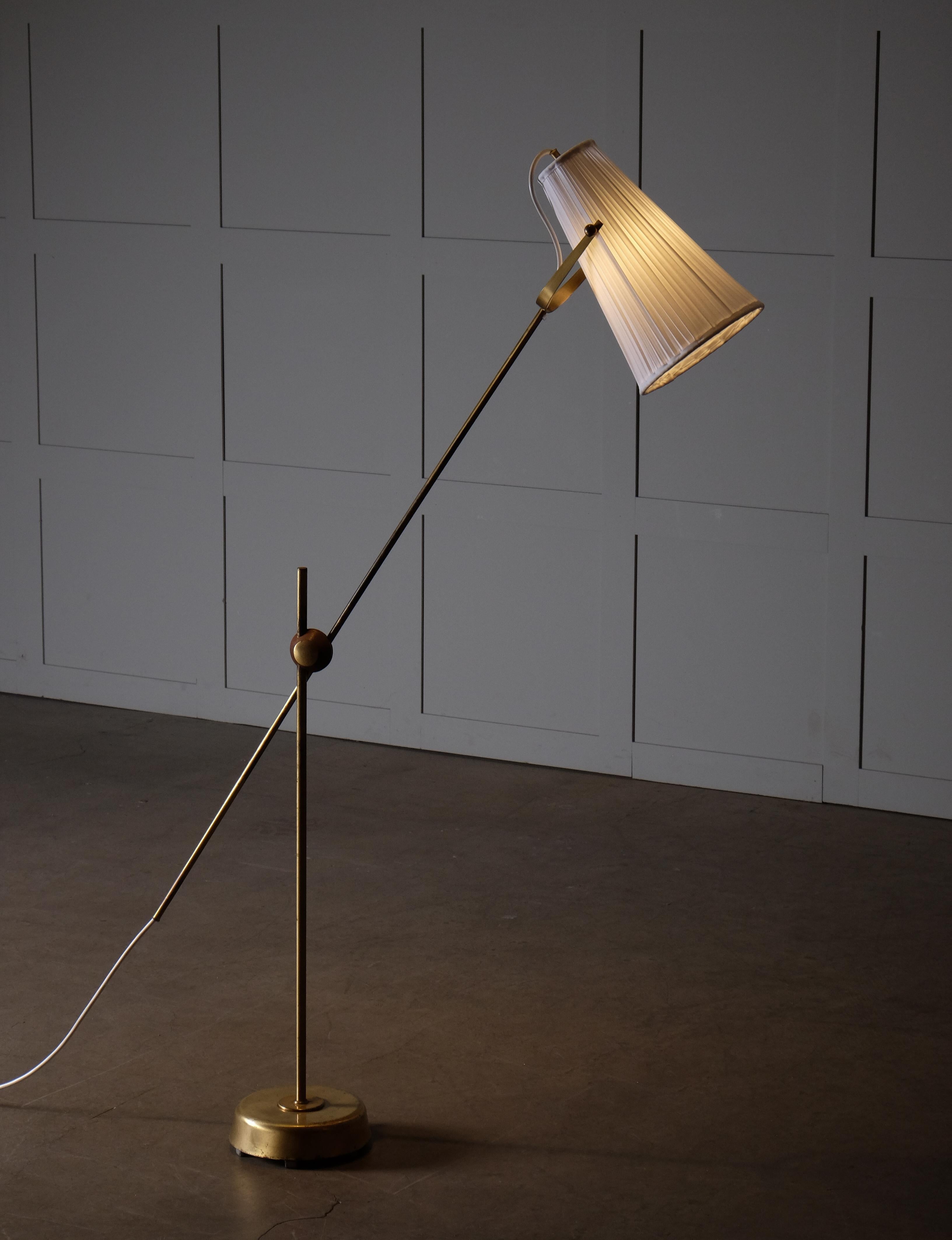 Mid-20th Century Rare pair of Floor Lamps by Hans Bergström, 1950s For Sale