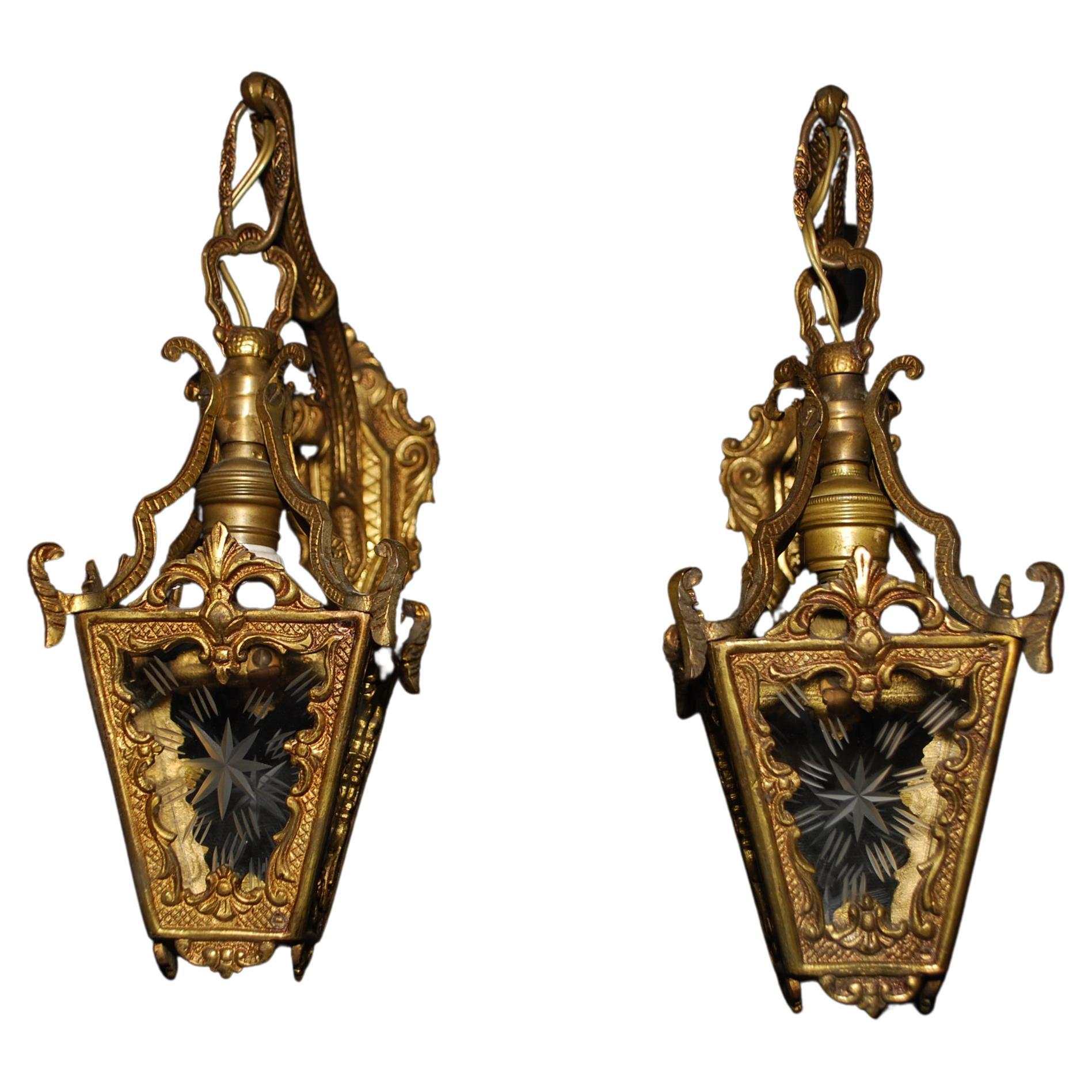 VINTAGE ORNATE Classic SOLID BRASS WALL Electric Pair of  SCONCES appliques 
