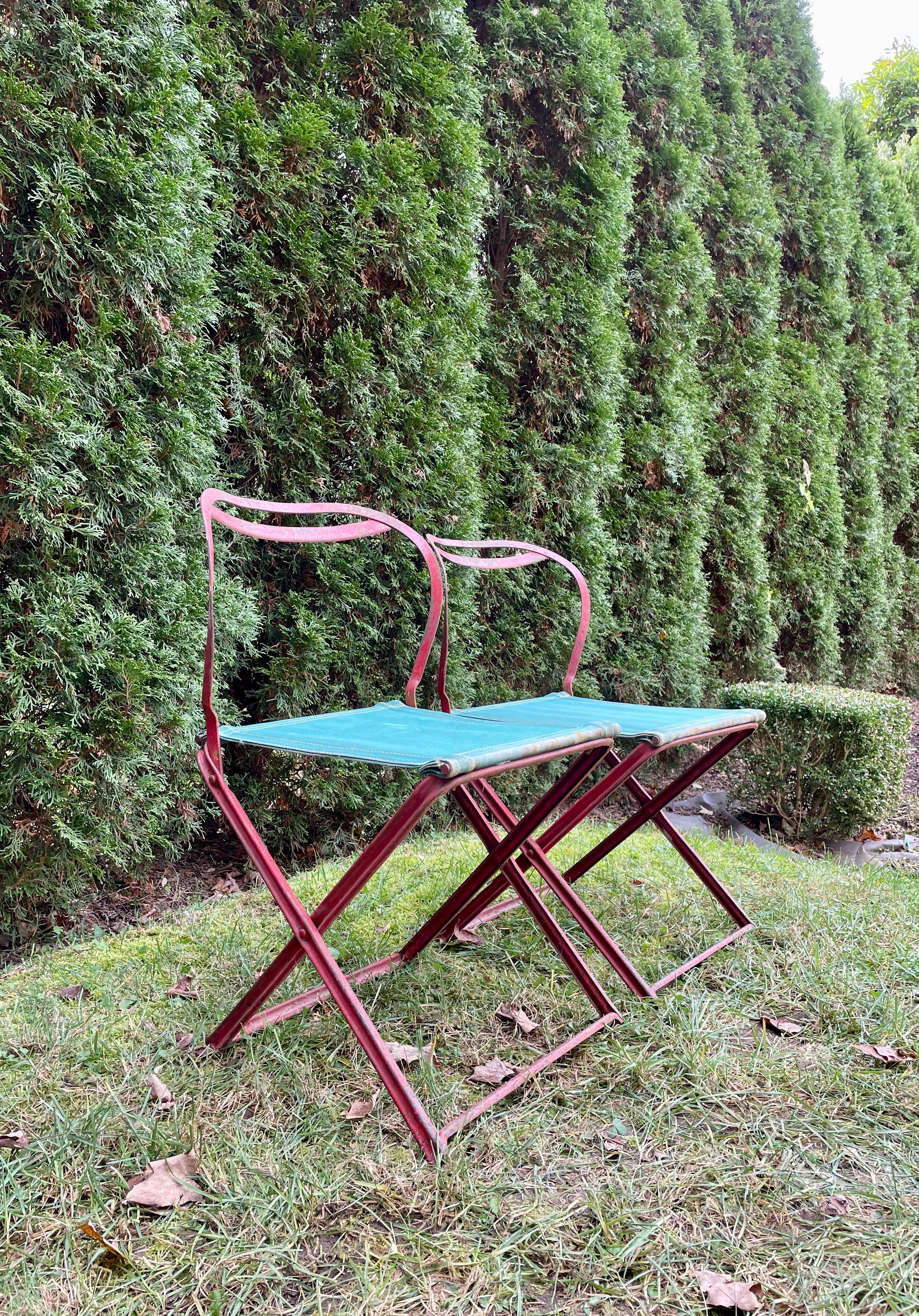 Rare Pair of French Art Deco Folding Fisherman's Chairs In Good Condition For Sale In Woodbury, CT
