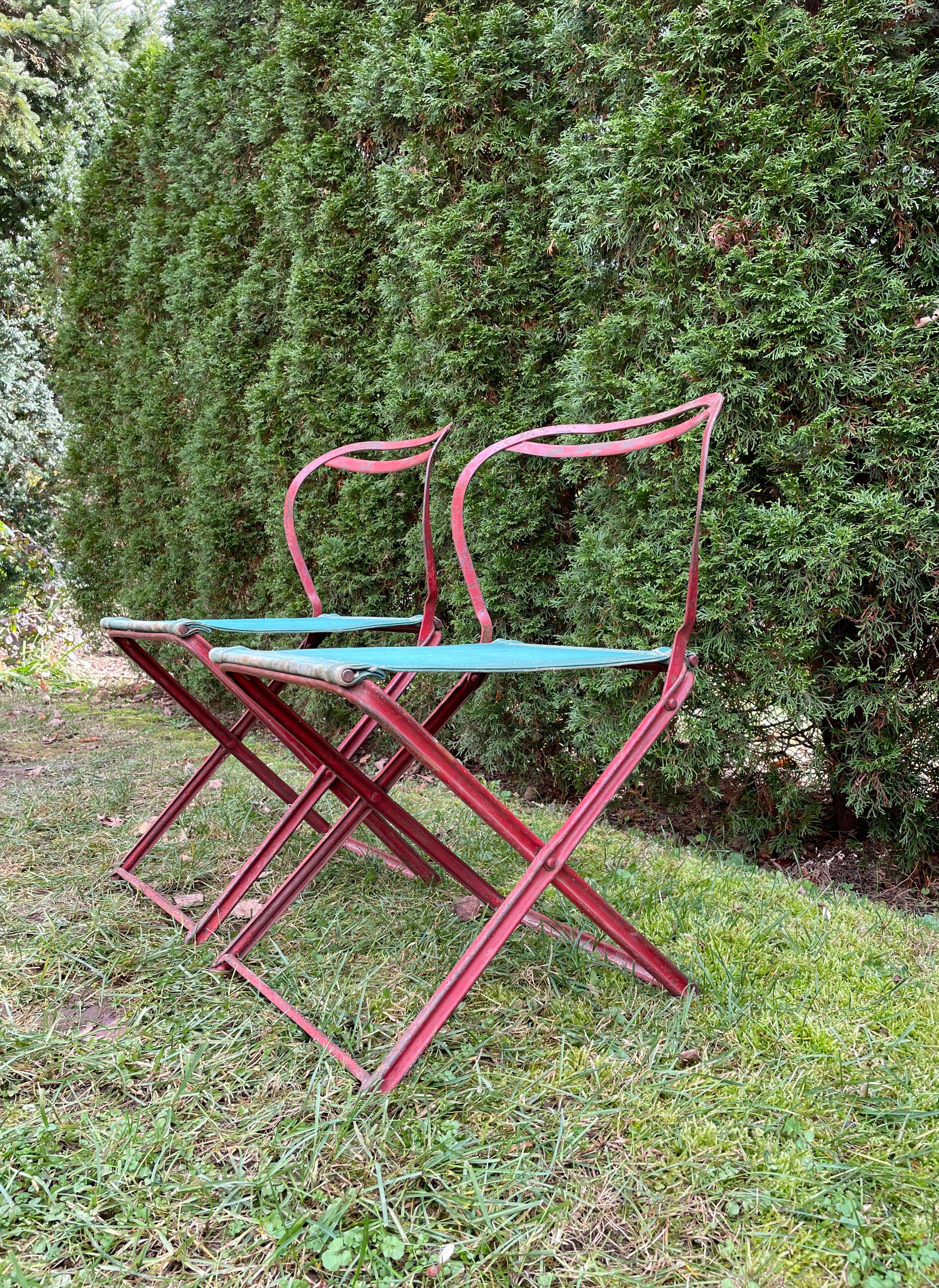 20th Century Rare Pair of French Art Deco Folding Fisherman's Chairs For Sale