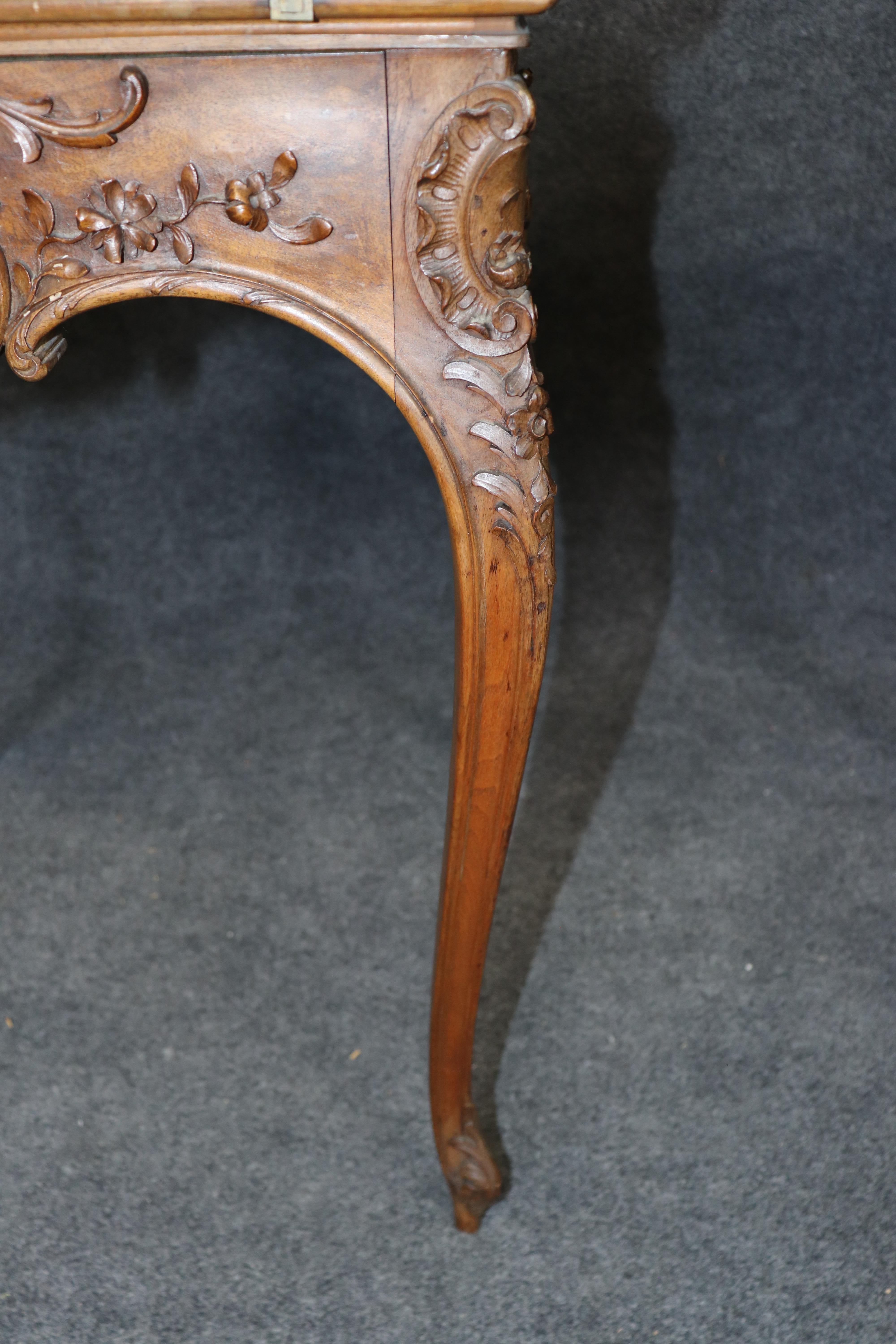 Rare Pair of French Louis XV Walnut Games Tables with Napkin-Fold Leaves For Sale 7