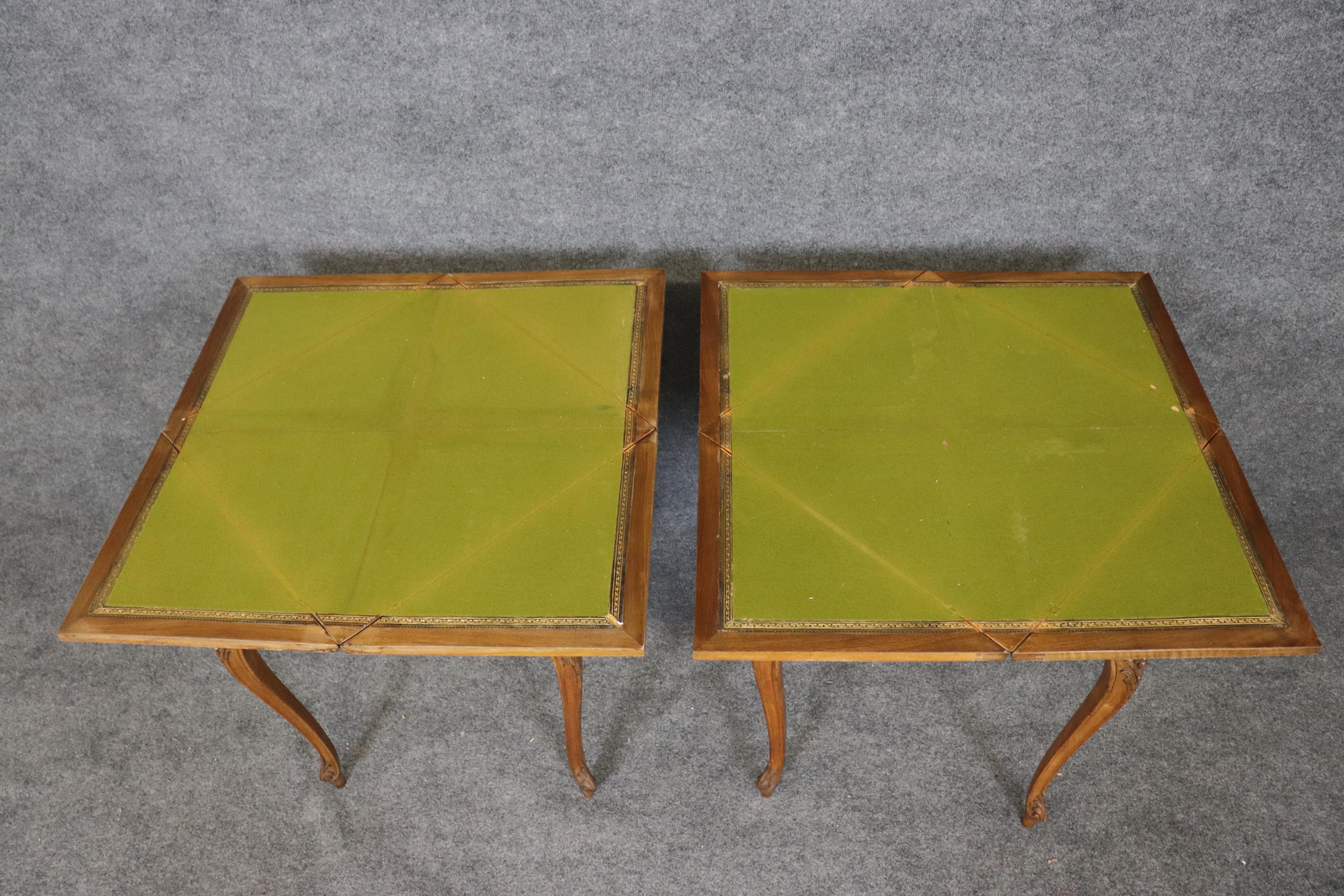 Rare Pair of French Louis XV Walnut Games Tables with Napkin-Fold Leaves For Sale 1