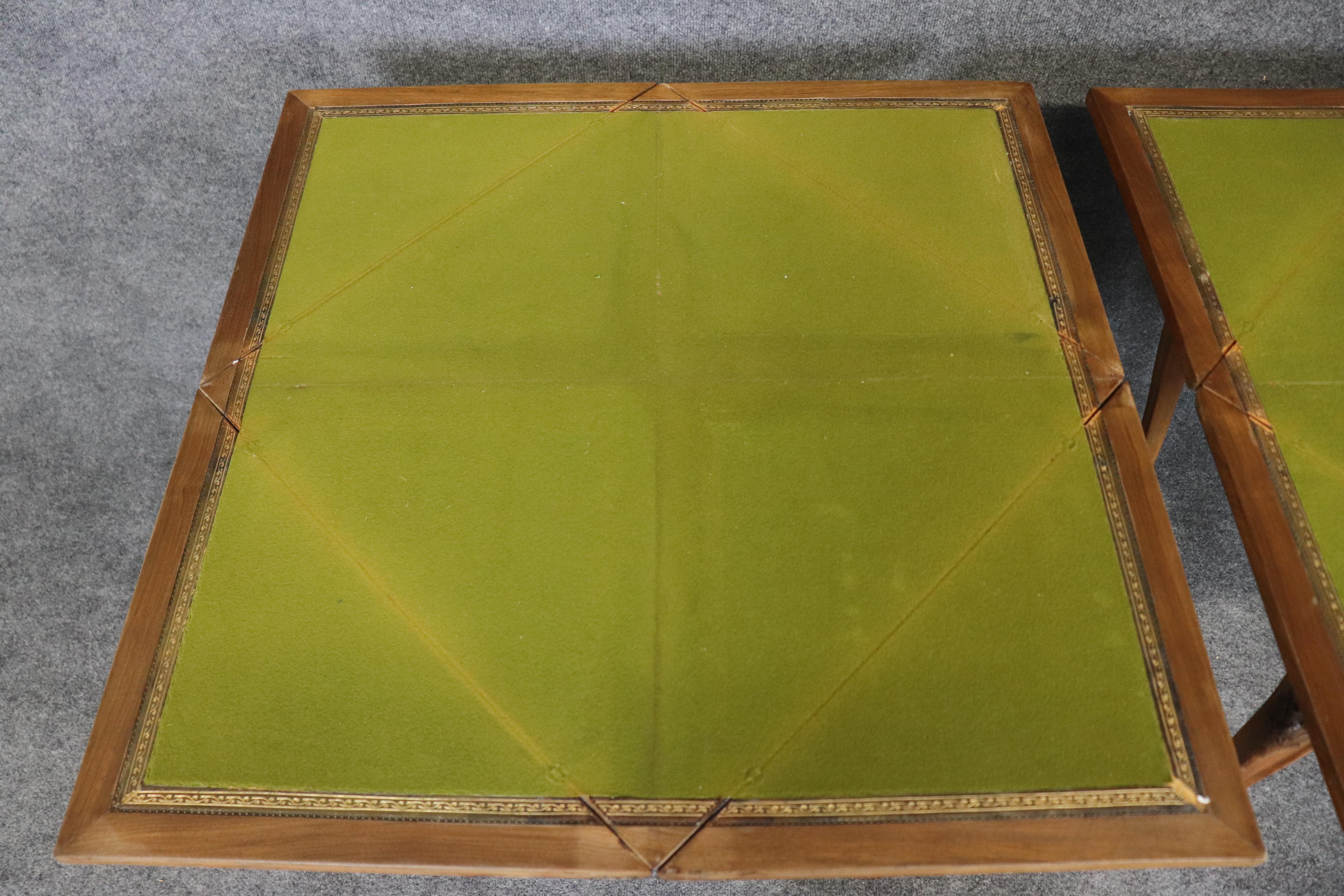Rare Pair of French Louis XV Walnut Games Tables with Napkin-Fold Leaves For Sale 2