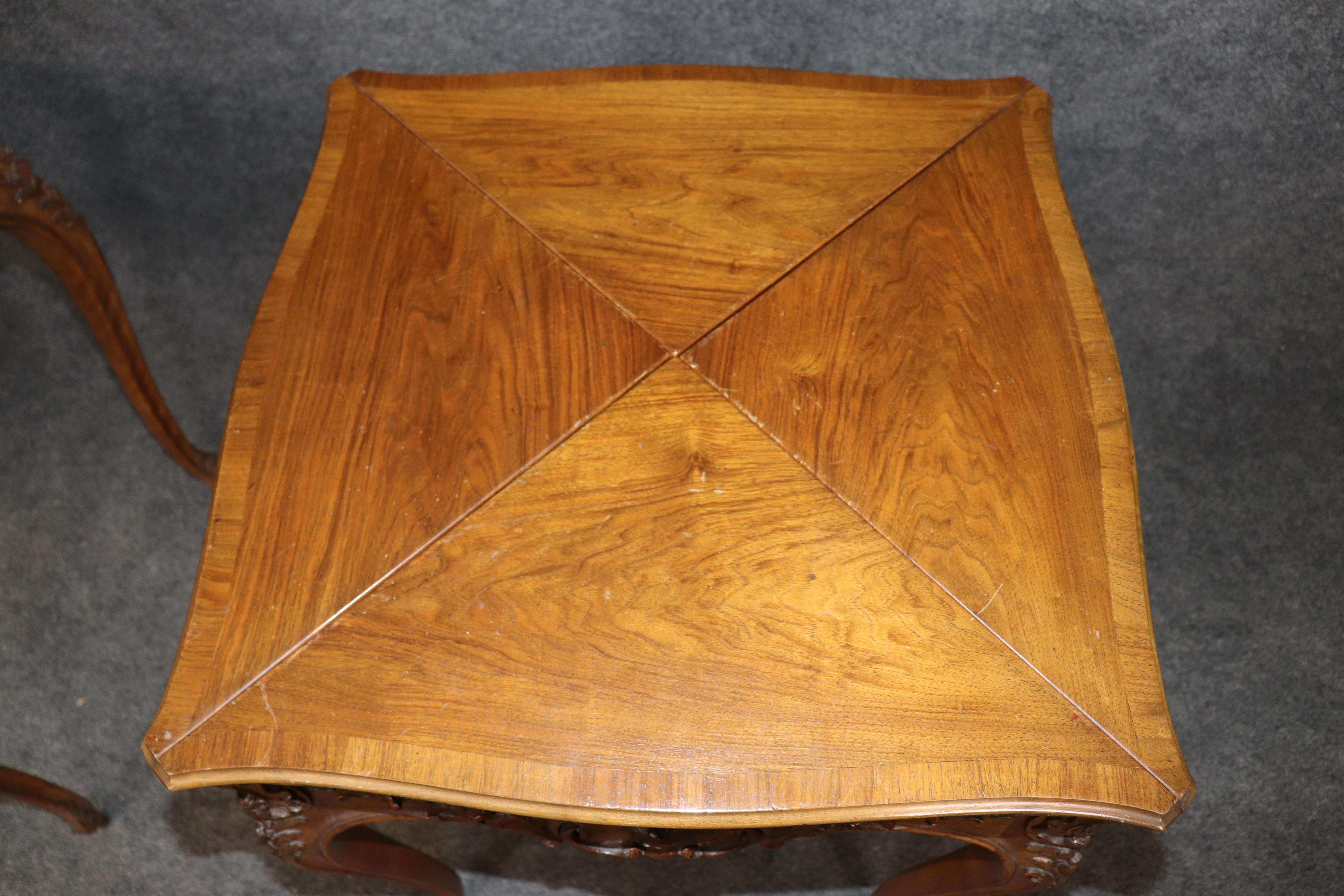 Rare Pair of French Louis XV Walnut Games Tables with Napkin-Fold Leaves For Sale 5