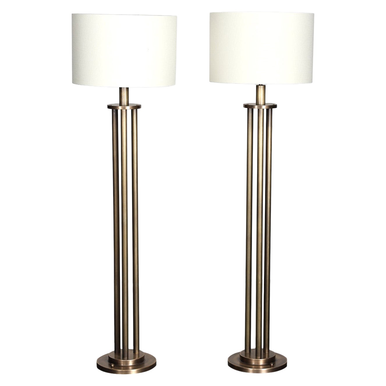 Rara coppia di lampade da terra in stile modernista francese di Maurice Lombart in vendita