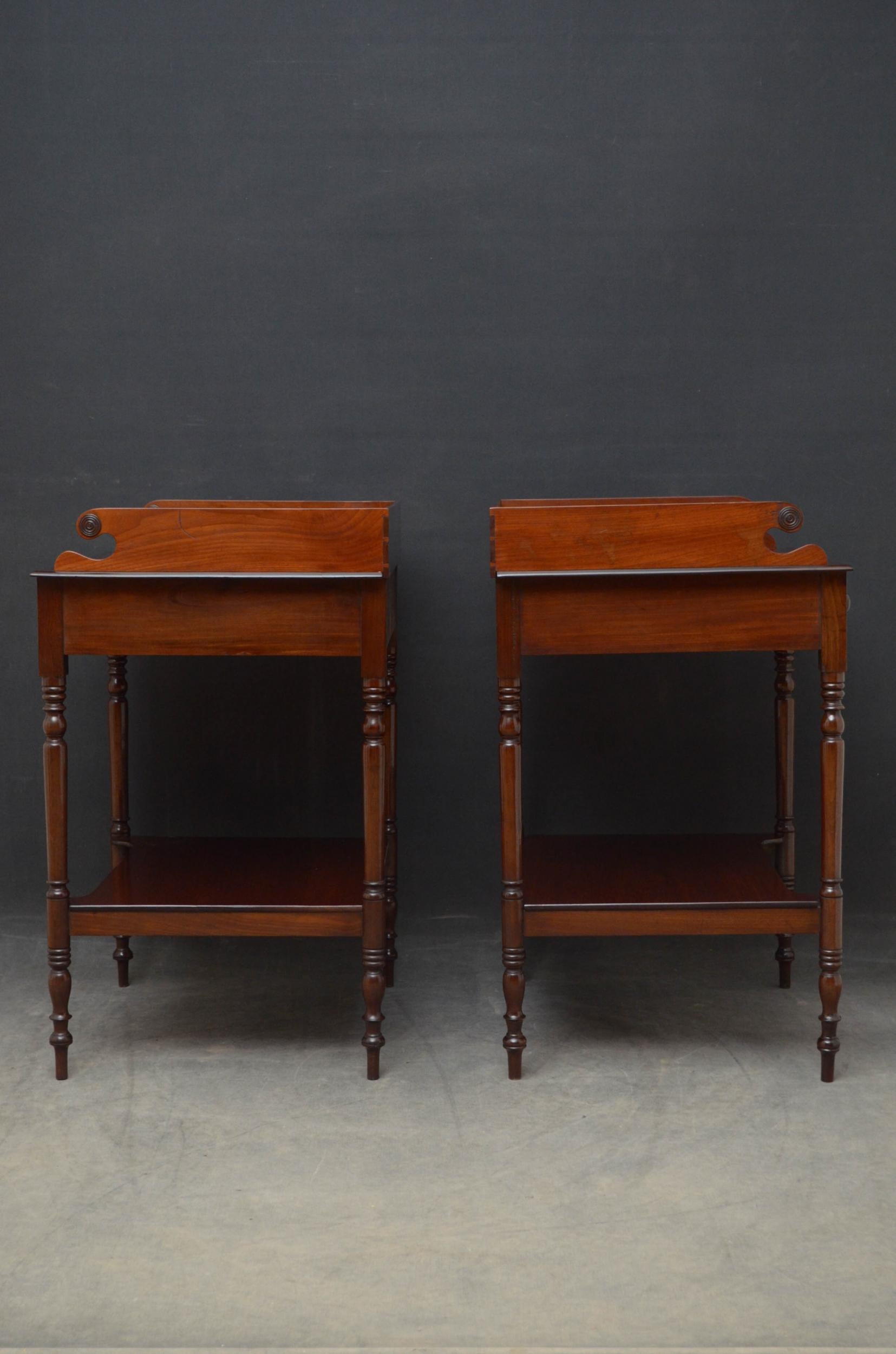 Rare Pair of Georgian Washstands / Bedside Tables 10