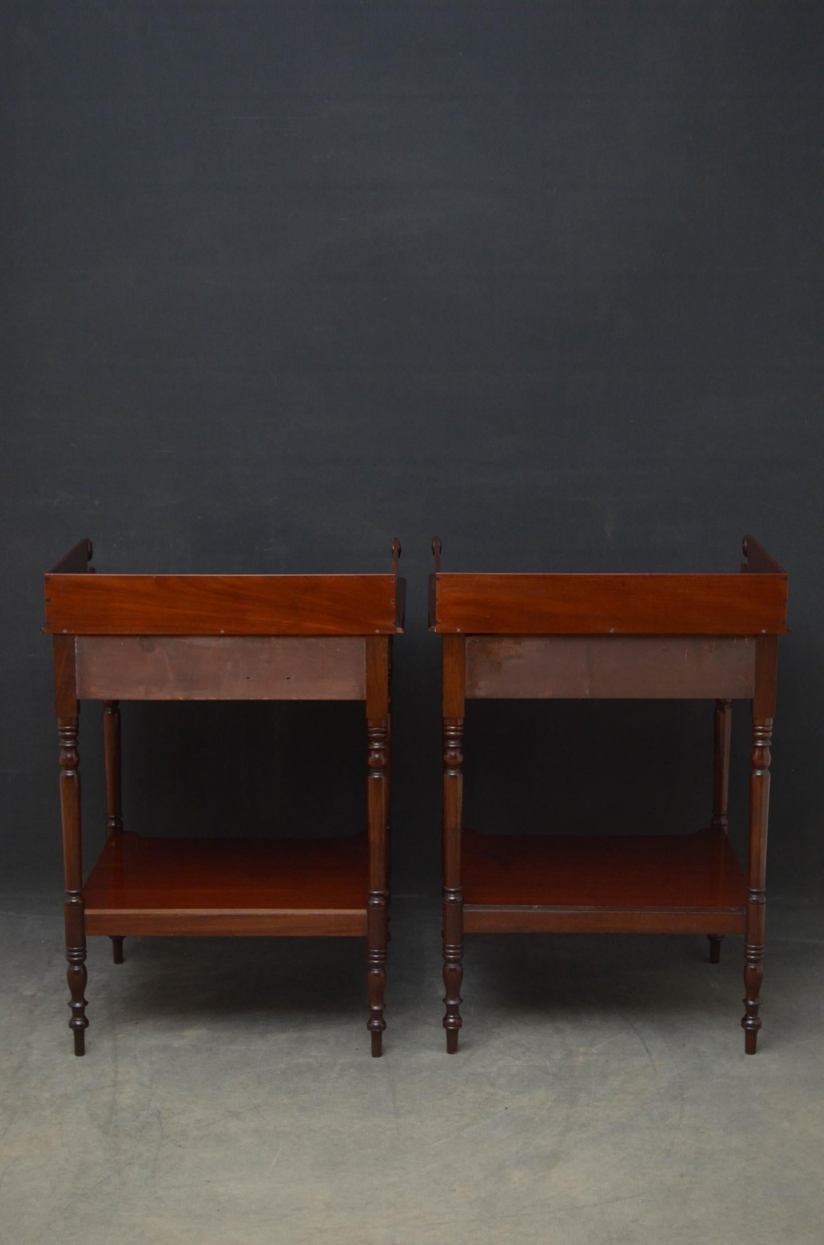 Rare Pair of Georgian Washstands / Bedside Tables 11