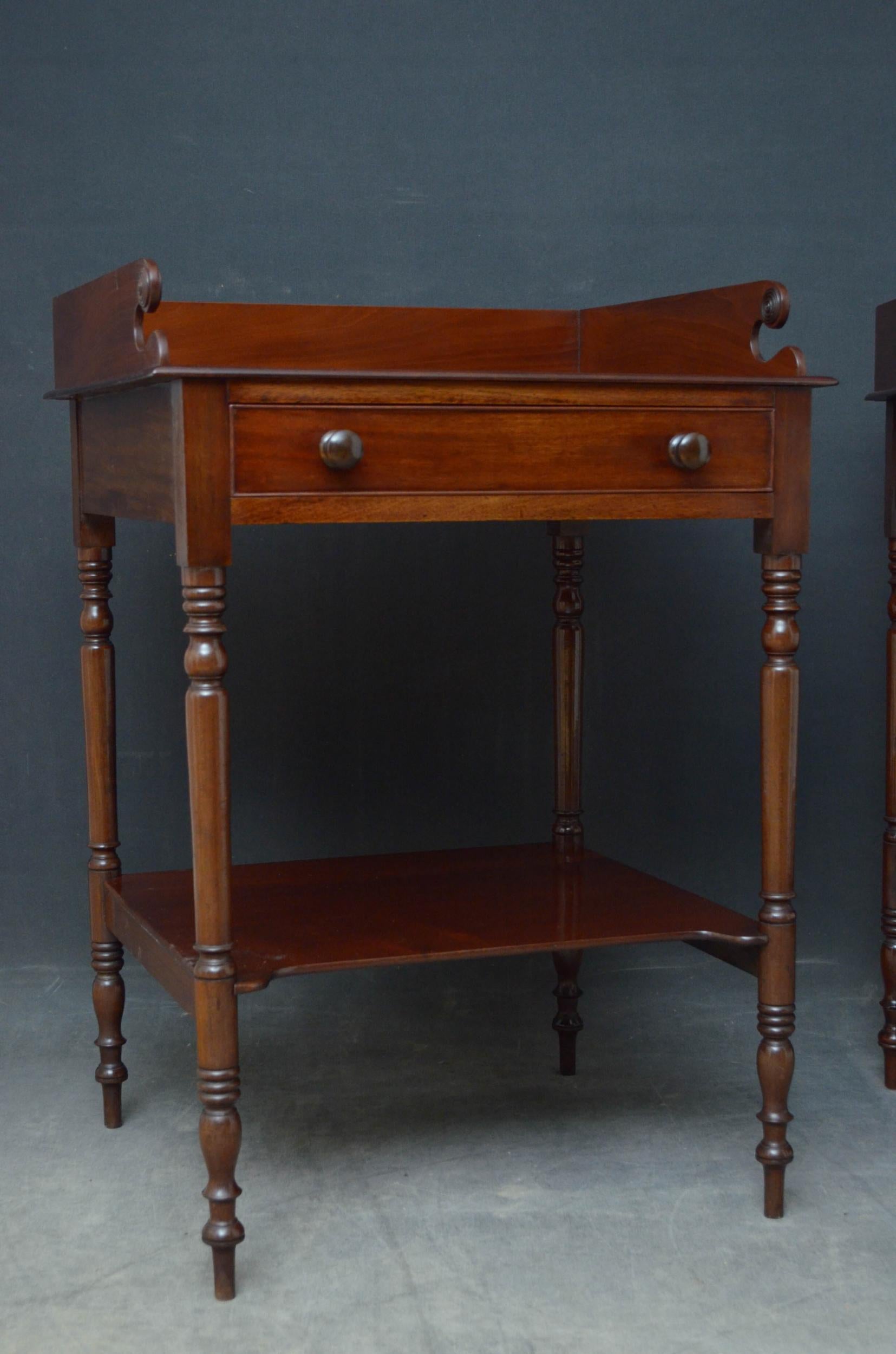 George III Rare Pair of Georgian Washstands / Bedside Tables