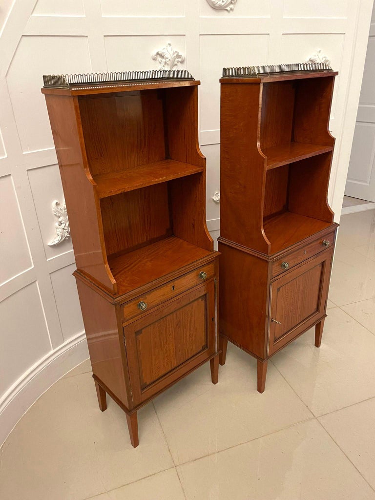 Rare Pair of Gillows Antique Quality Satinwood Waterfall Bookcases For