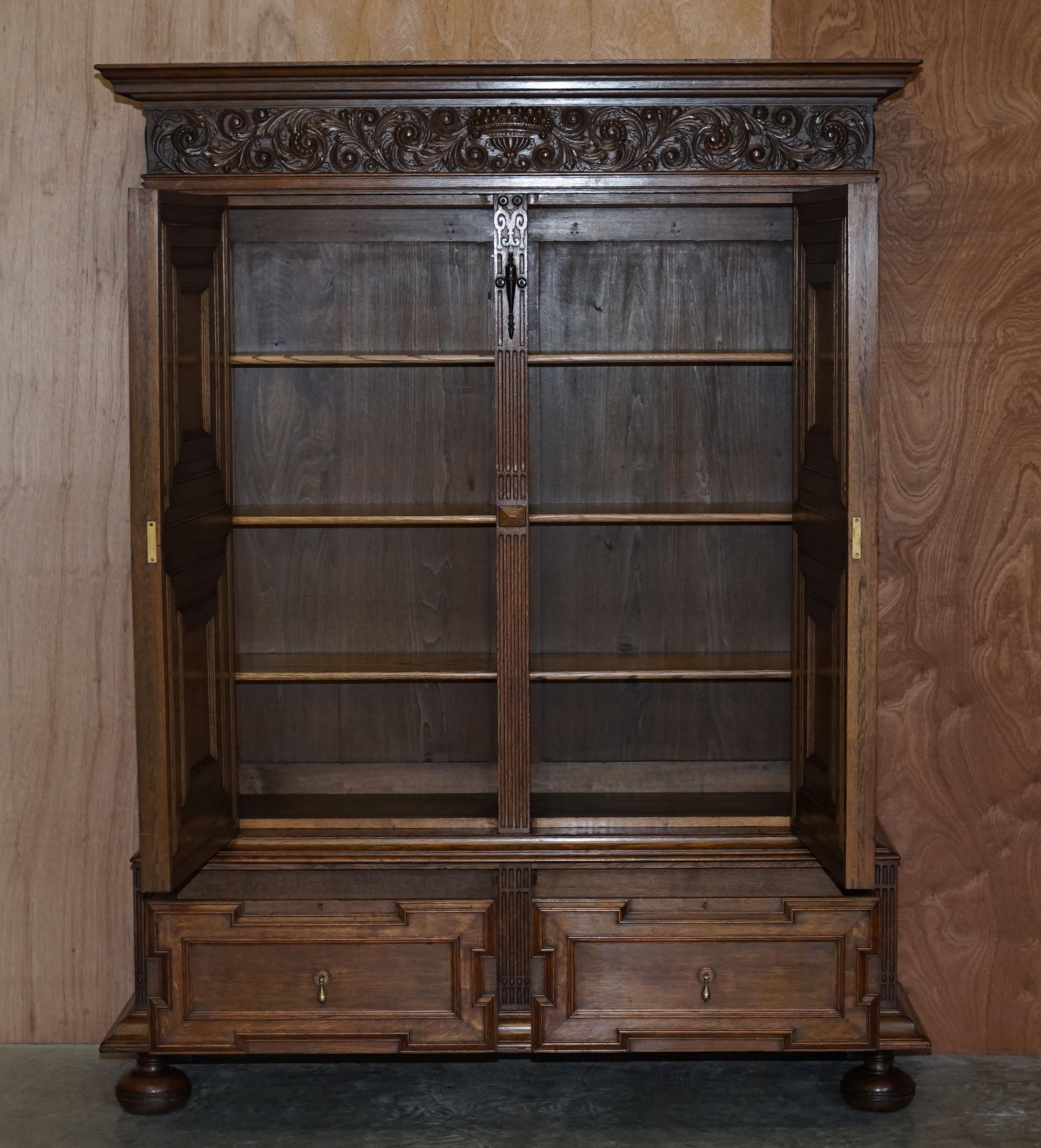 Rare Pair of Gillows Lancaster English Oak Antique Victorian Bookcase Cupboards For Sale 15