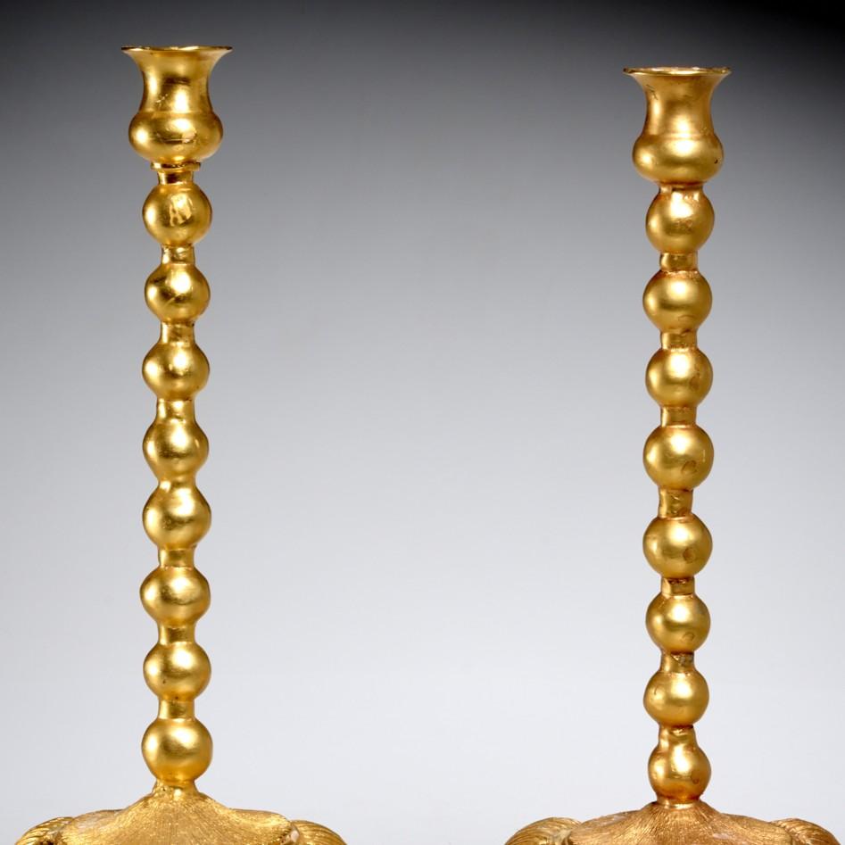 American Rare Pair of Gilt Metal Paw Foot Tripod Candlesticks by Lazaro Diaz, Signed 1992 For Sale