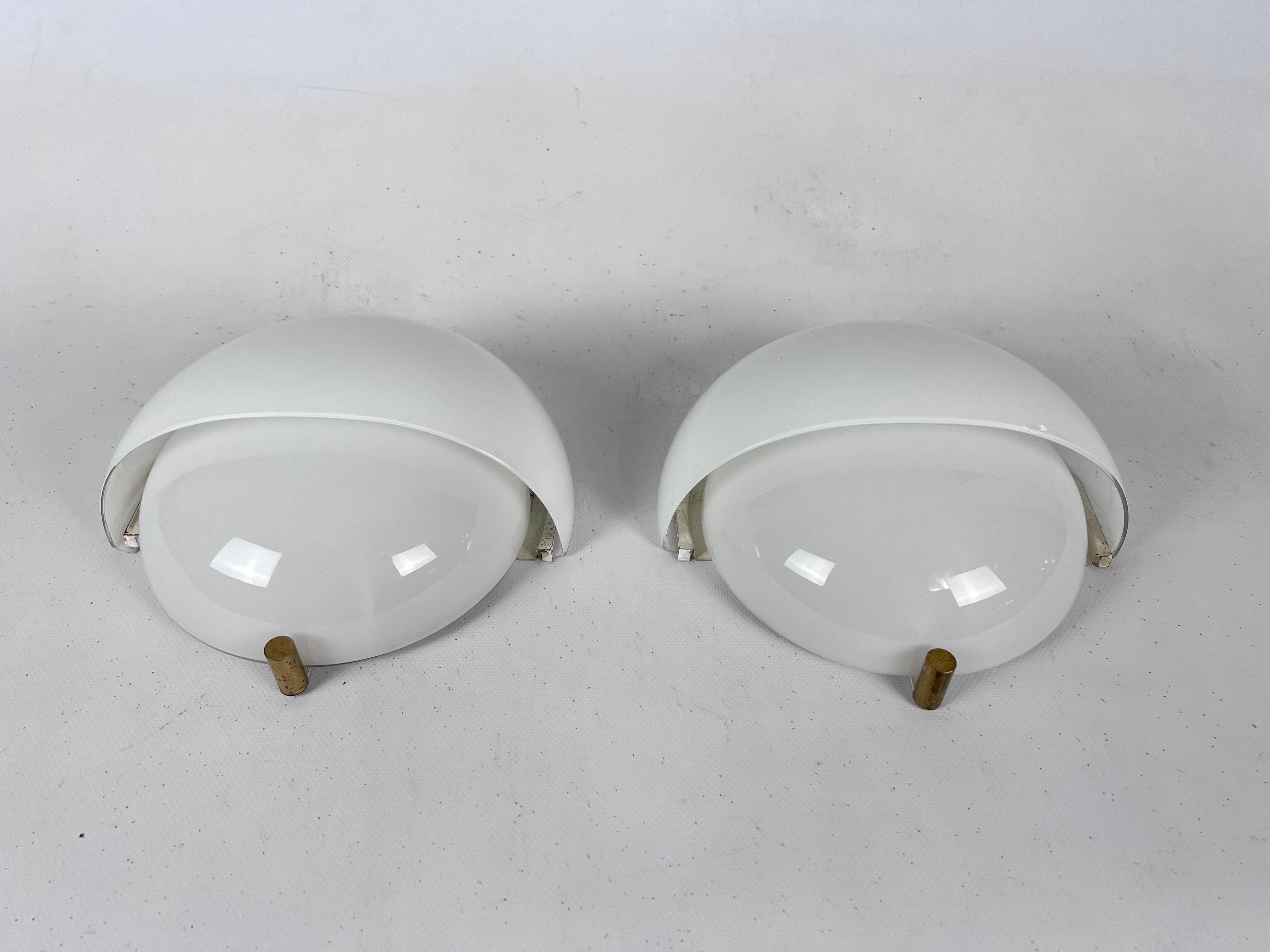 Mid-Century Modern Rare Pair of Glass Mania Sconces by Vico Magistretti for Artemide, 1960s