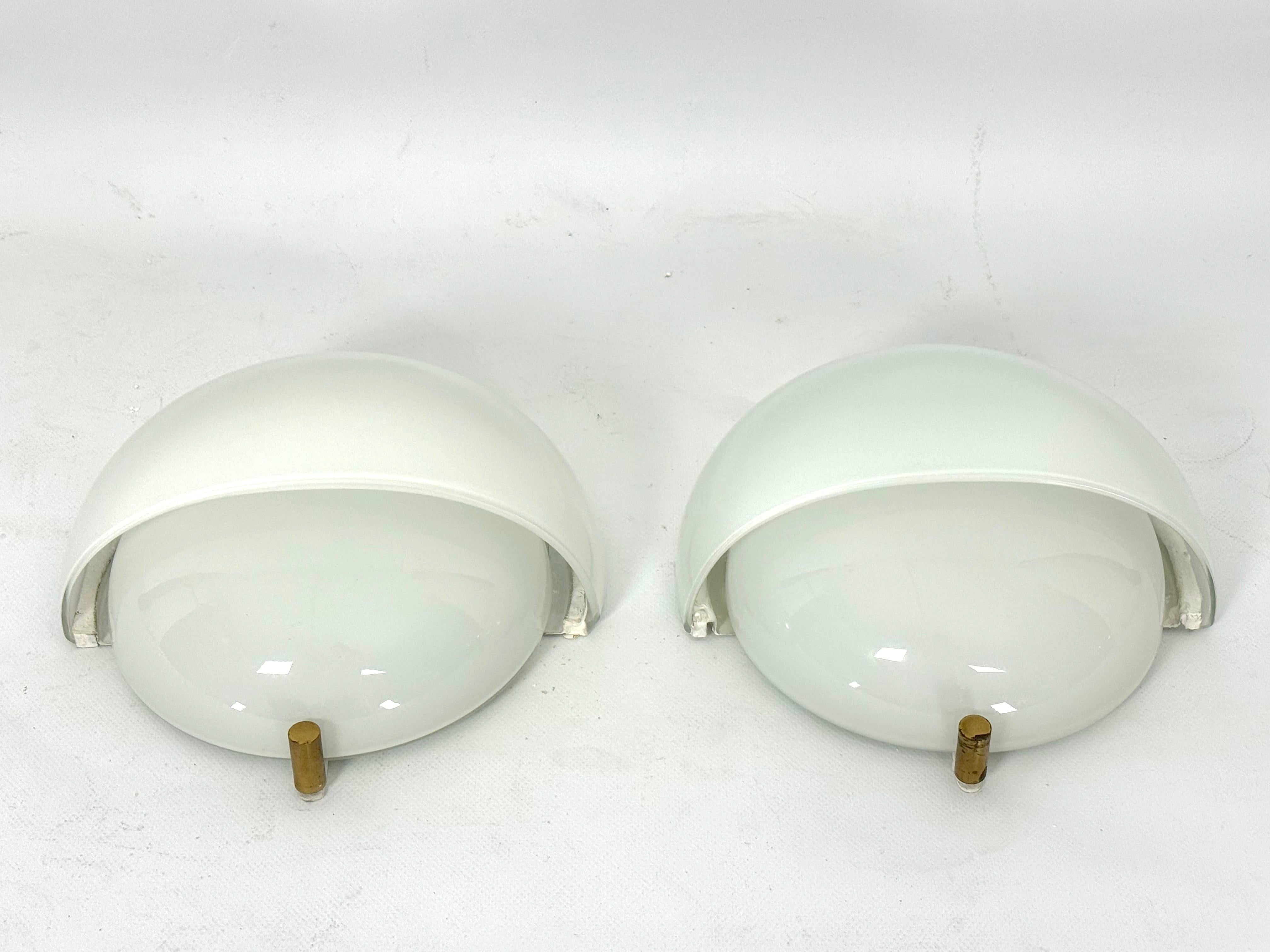 Mid-Century Modern Rare pair of Glass Mania sconces by Vico Magistretti for Artemide. 1960s 