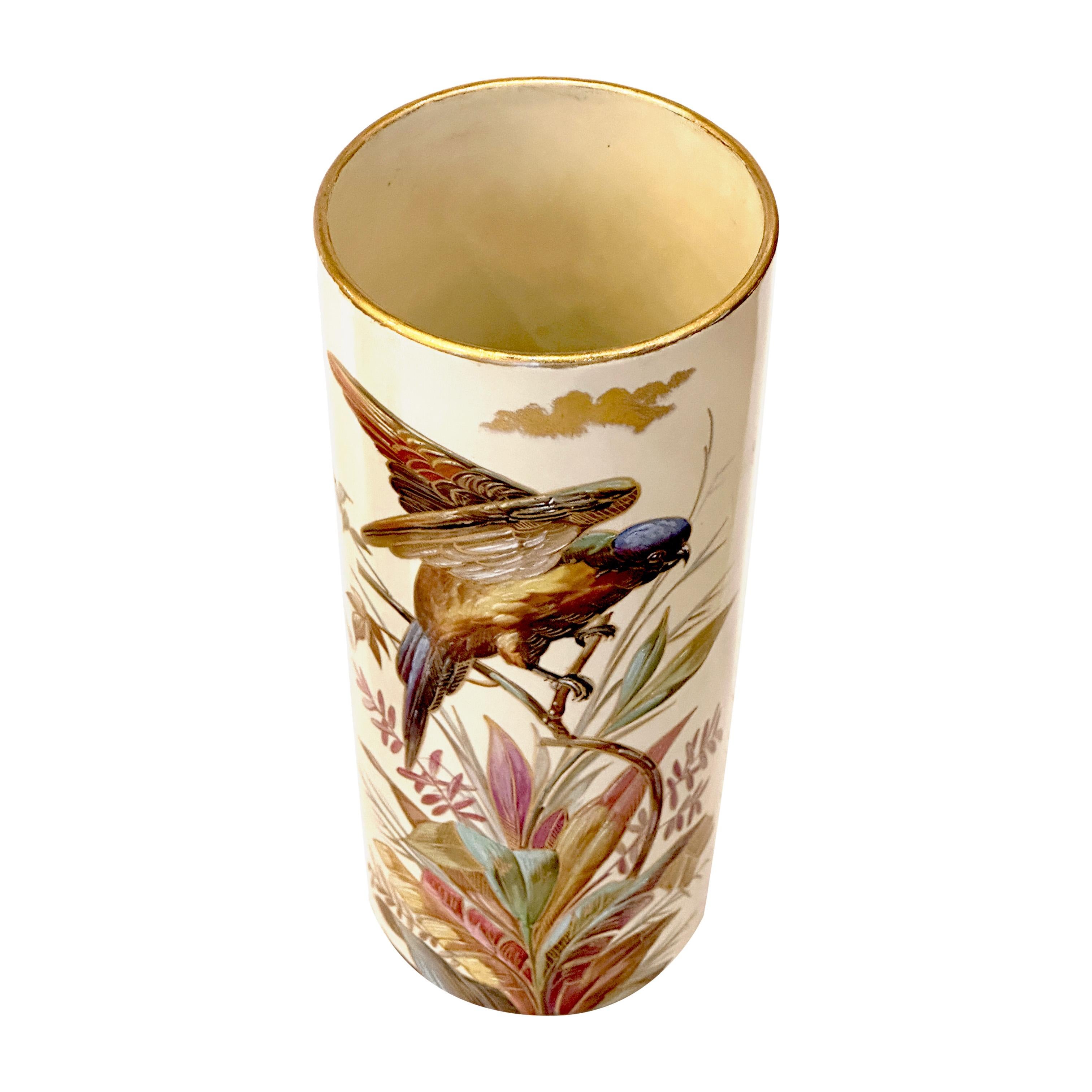 Pair hand-painted exotics birds vase Creil & Montereau circa 1876-1884 For Sale 2