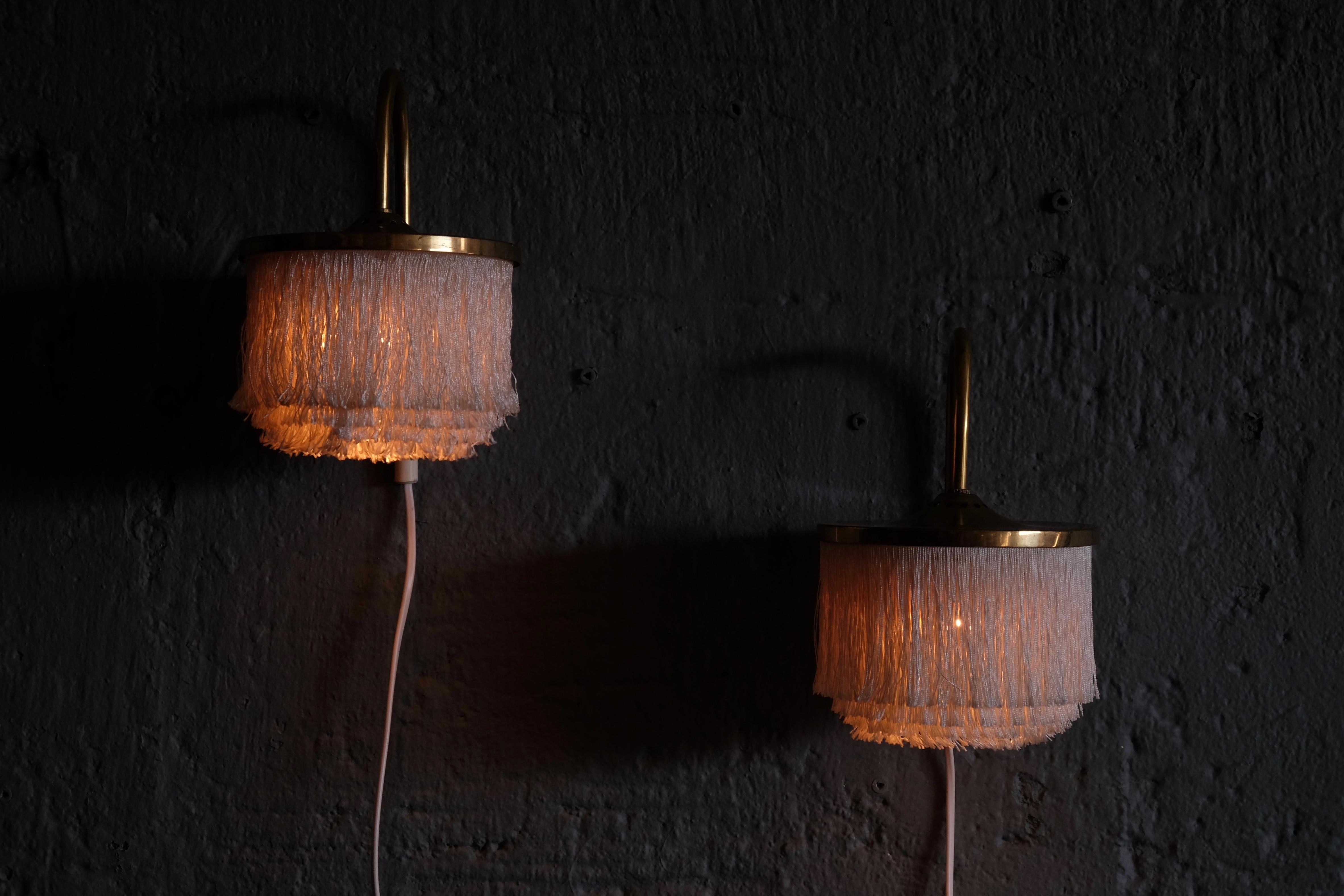 Rare Pair of Hans-Agne Jakobsson V271 Wall Lights, 1960s In Excellent Condition In Stockholm, SE