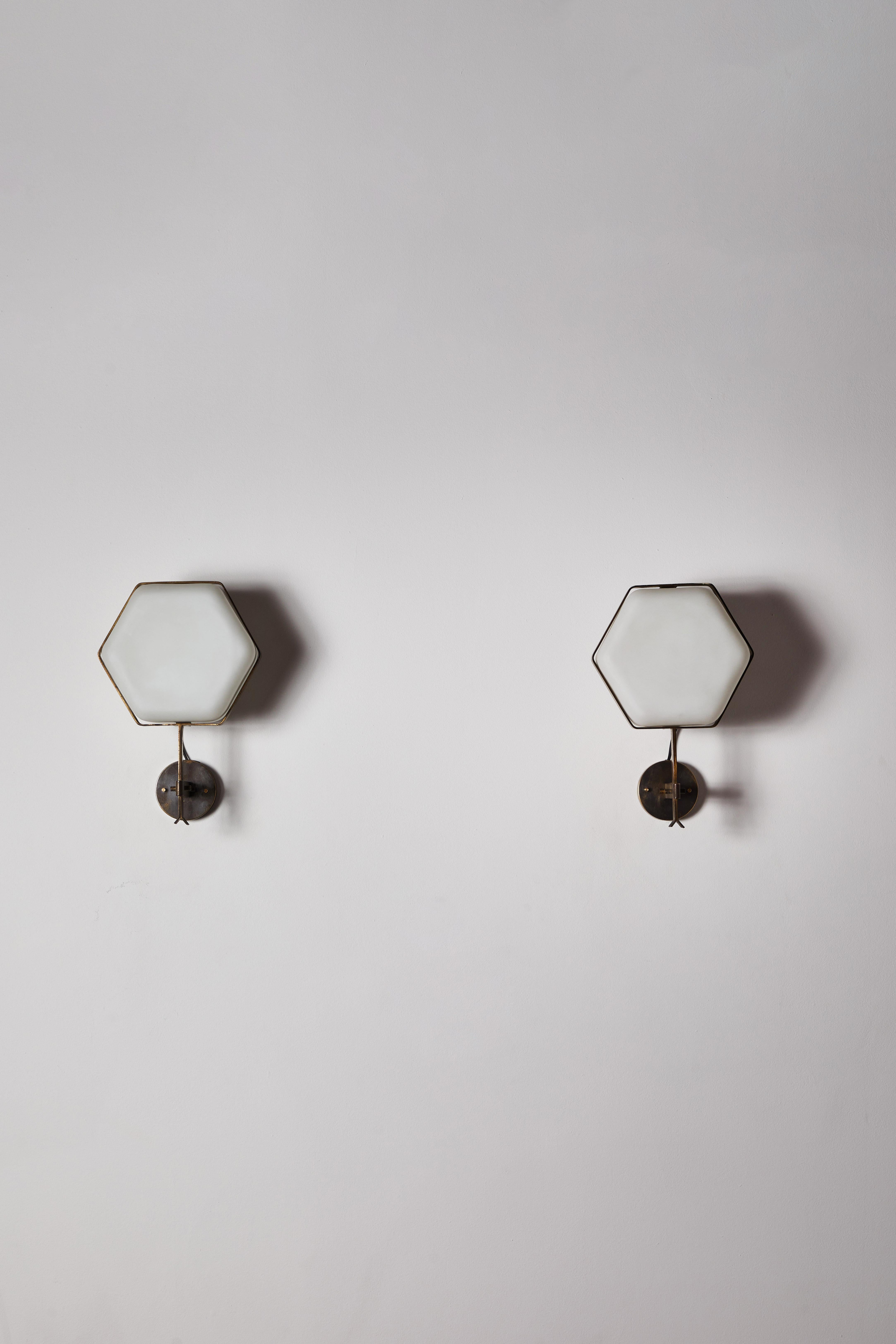 Rare Pair of Hexagonal Sconces by Stilnovo In Good Condition In Los Angeles, CA