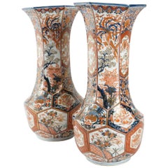 Antique Rare Pair of Imari Porcelain Vases with Polychrome Decor, Japan, 19th Century