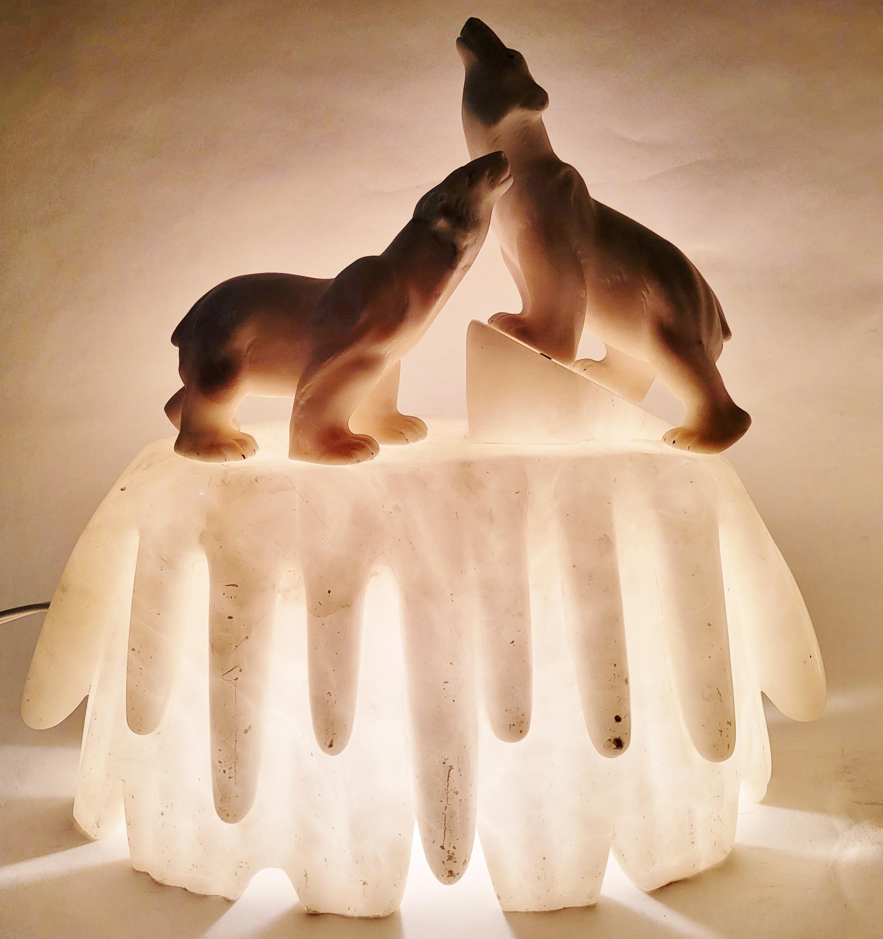 Rare Pair of Italian Art Deco Alabaster & Marble Figural Polar Bear Accent Lamps 3