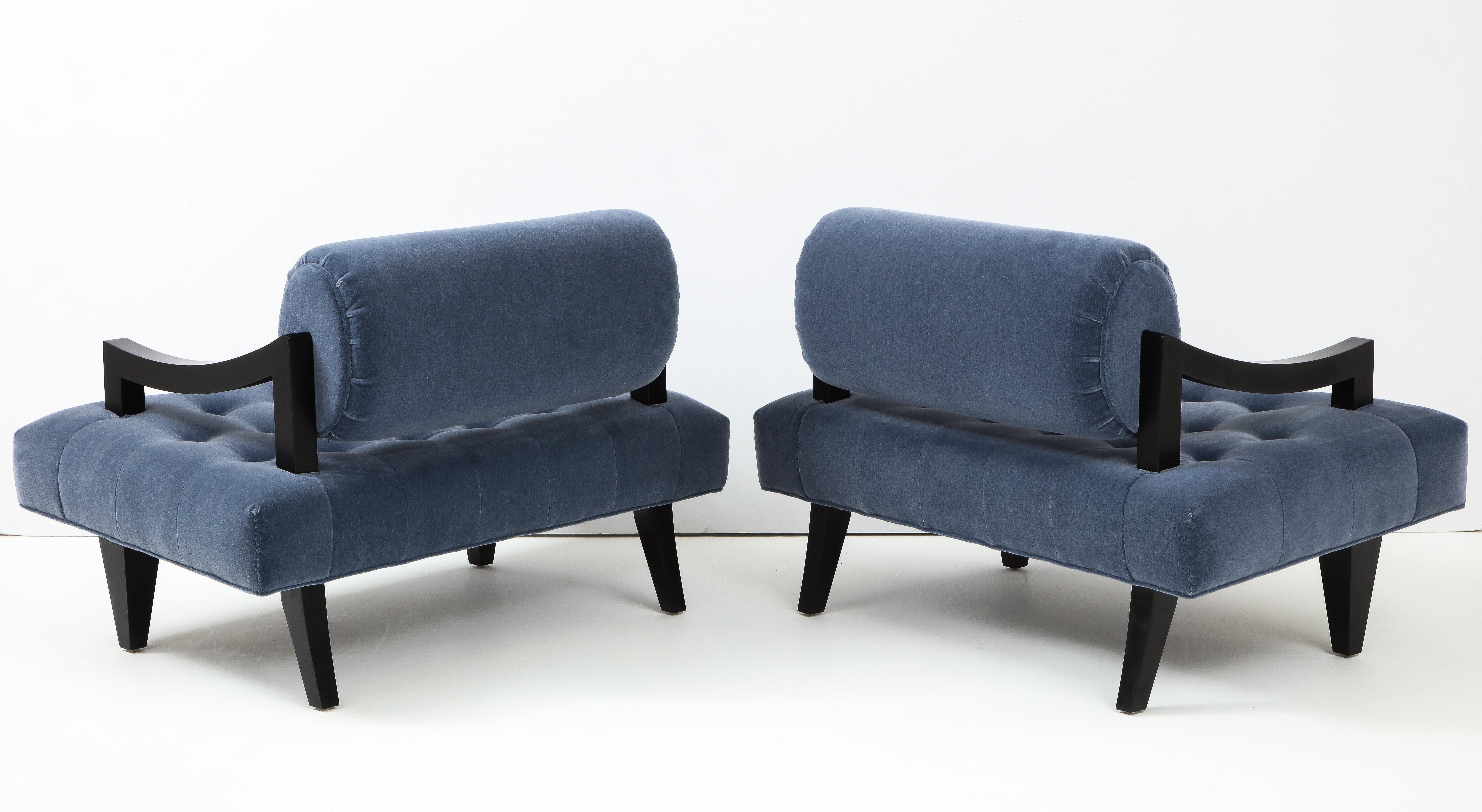 Rare Pair of James Mont  Mid-Century Lounge Chairs In Excellent Condition For Sale In New York, NY