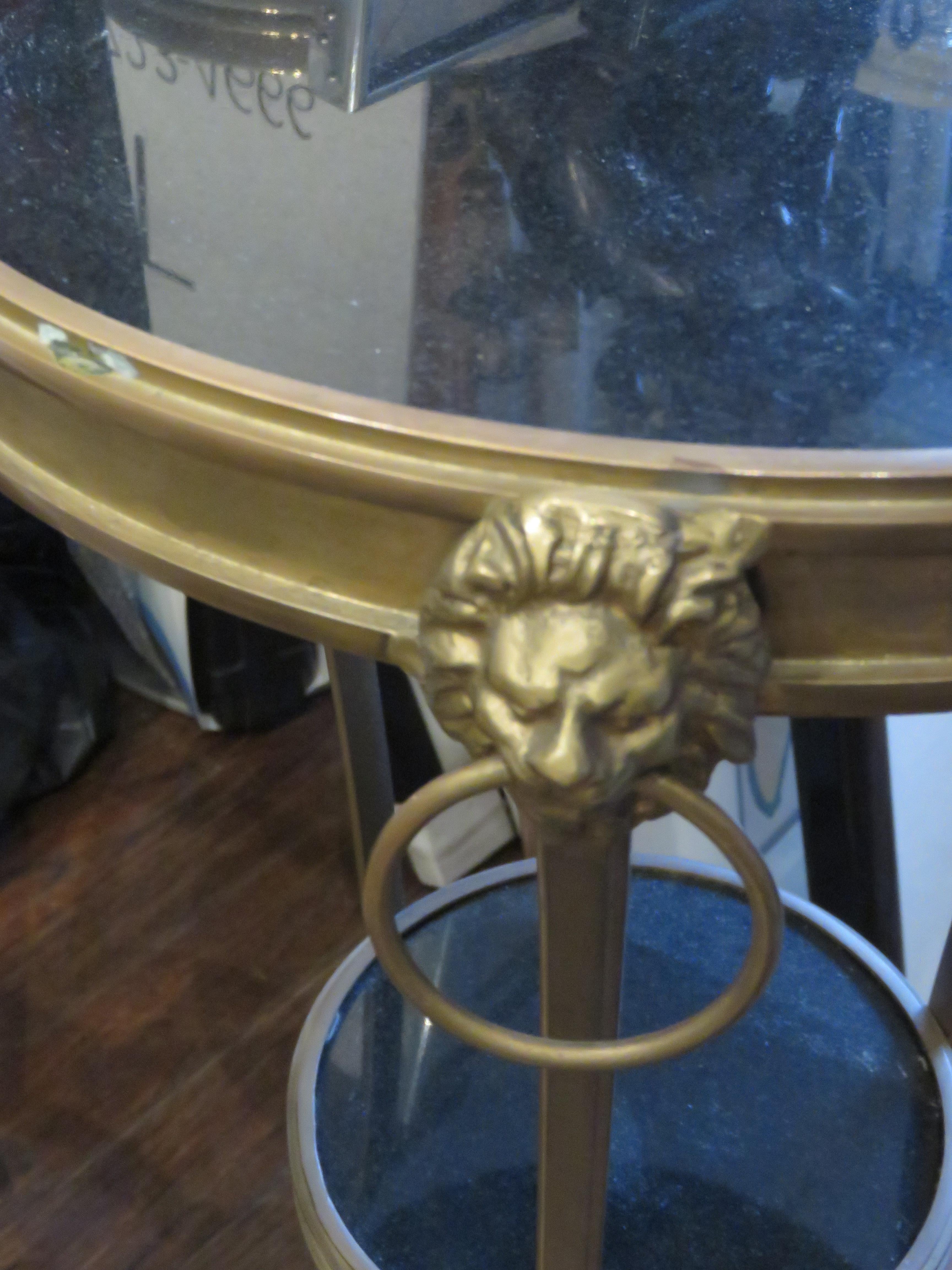 Rare paire de tables d'appoint de style Jansen en granit noir montées sur bronze Bon état - En vente à New York, NY