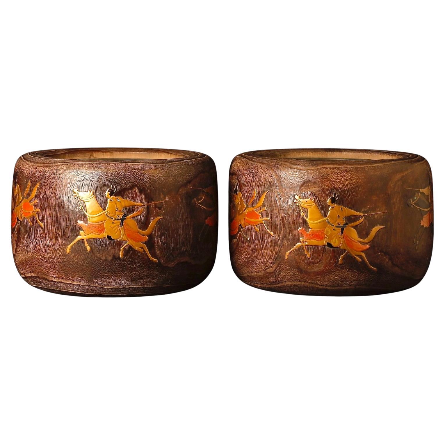 Rare Pair of Japanese Hibachi with Makie Lacquer – Imperial Horse Race Motif, 19 For Sale