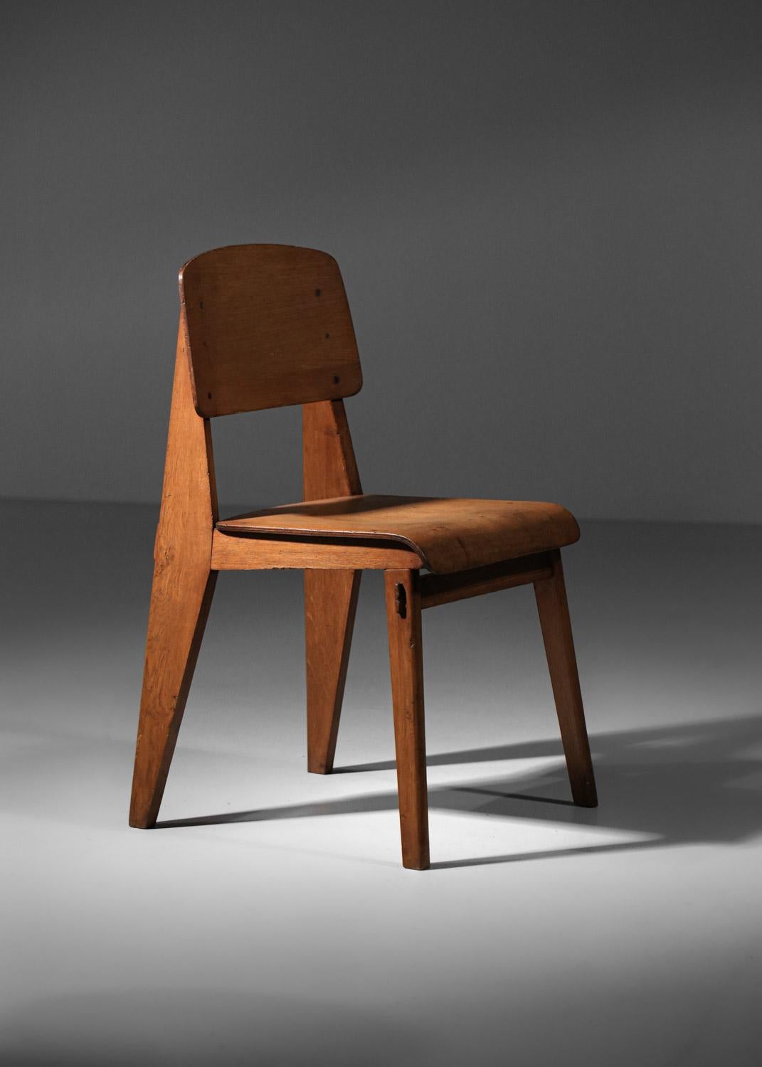 rare Paire de chaises Jean Prouvé tout en Wood 1950 Design français  État moyen - En vente à Lyon, FR