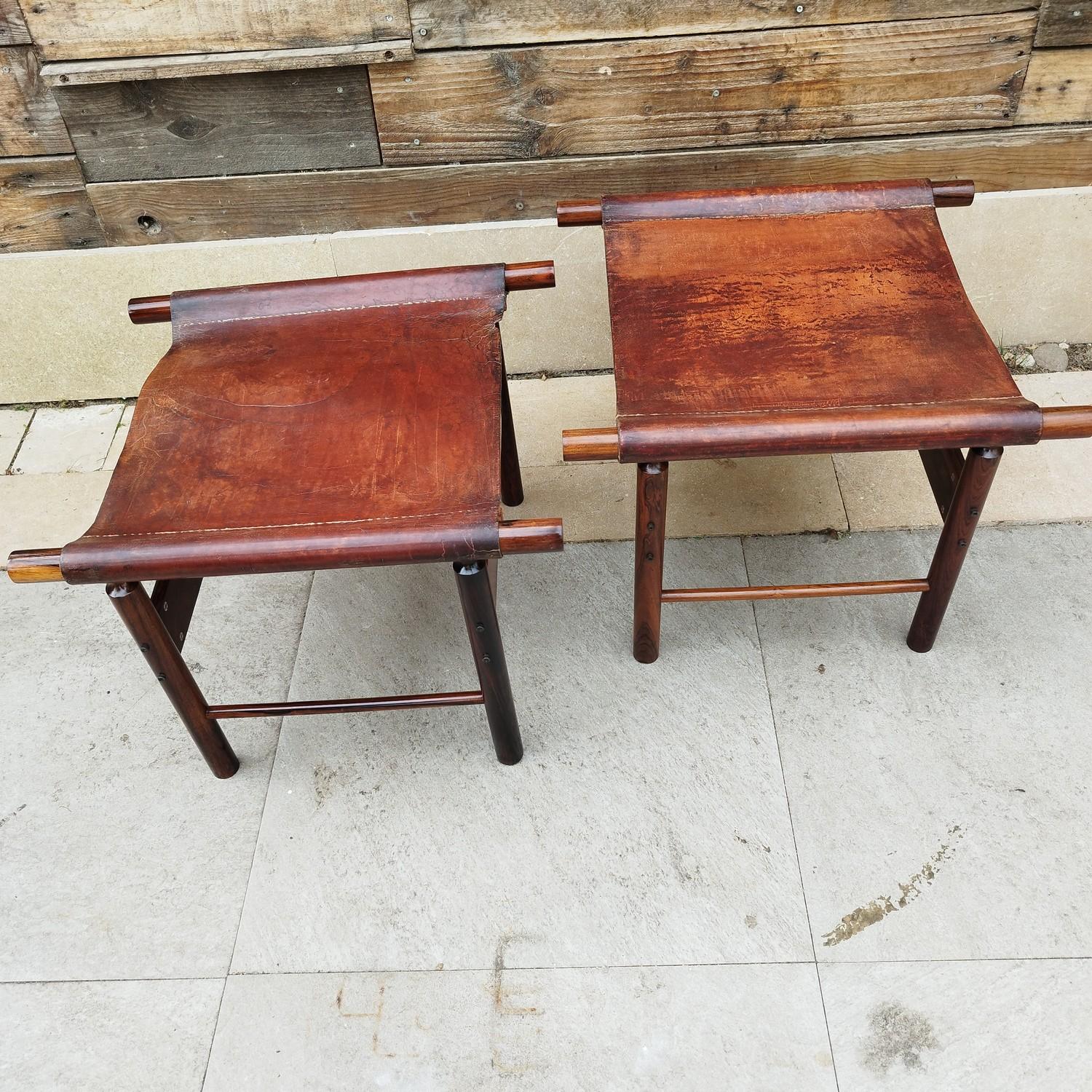 Rare pair of Jockey armchairs and ottomans by Jorge Zalszupin, 1959 13