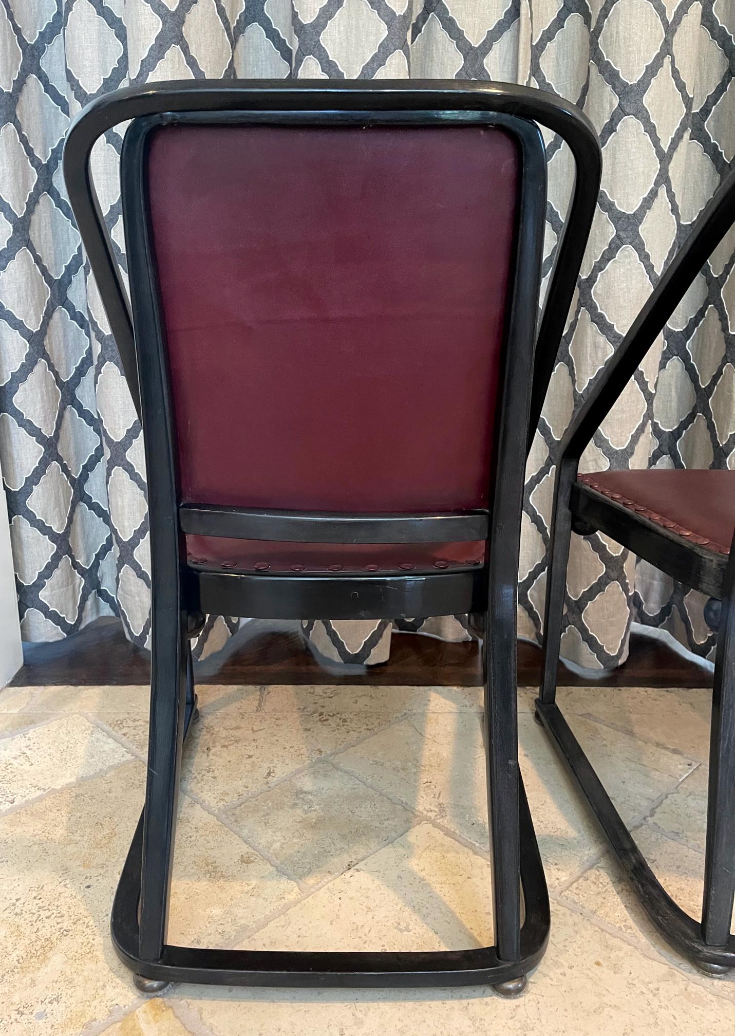 Rare paire de chaises Josef Hoffmann modèle 725 B/F pour J. & J. Kohn Bon état - En vente à Atlanta, GA