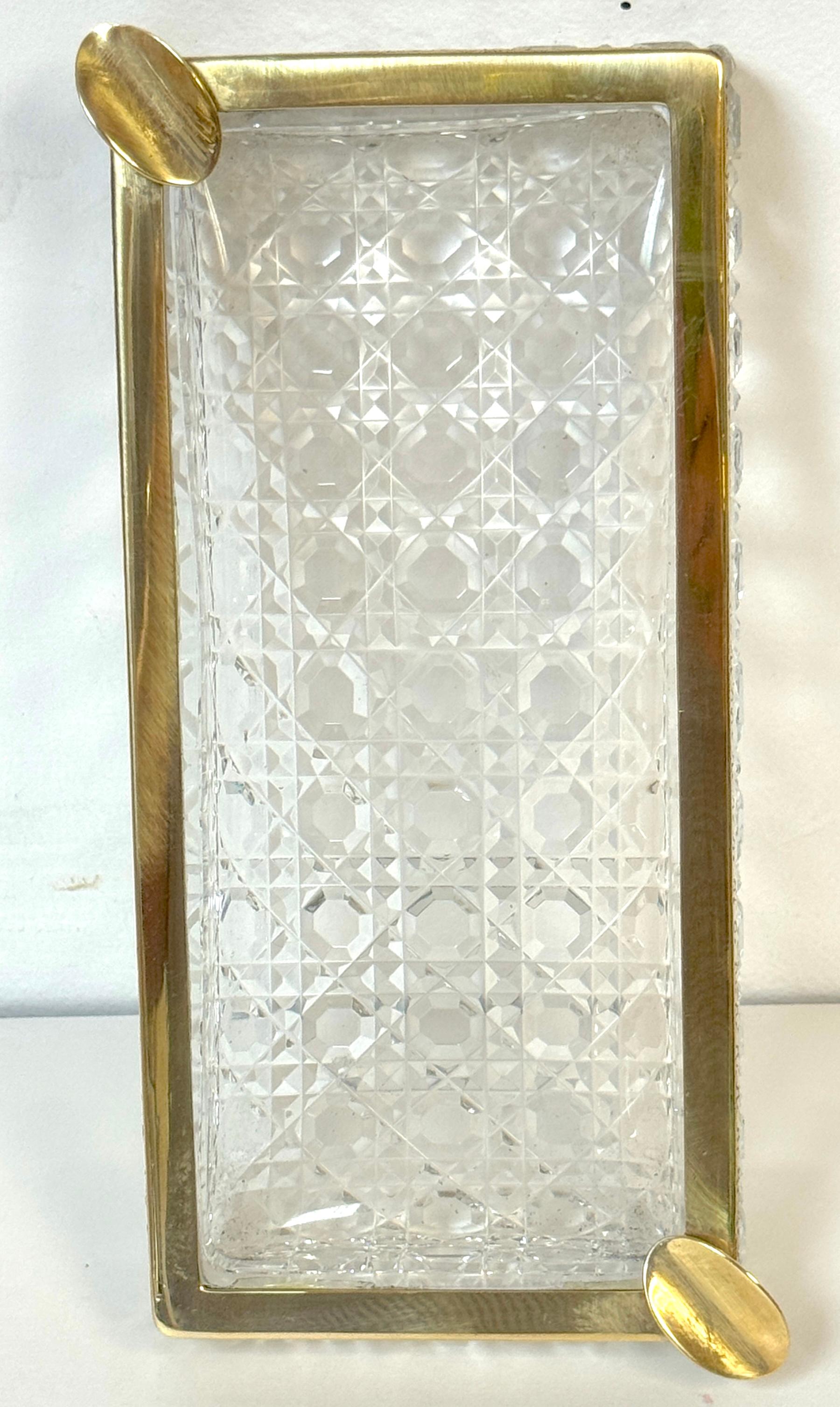 Raro par de grandes bandejas para cenizas/cigarros Baccarat (Atrb) montadas en bronce, circa años 50 en venta 3