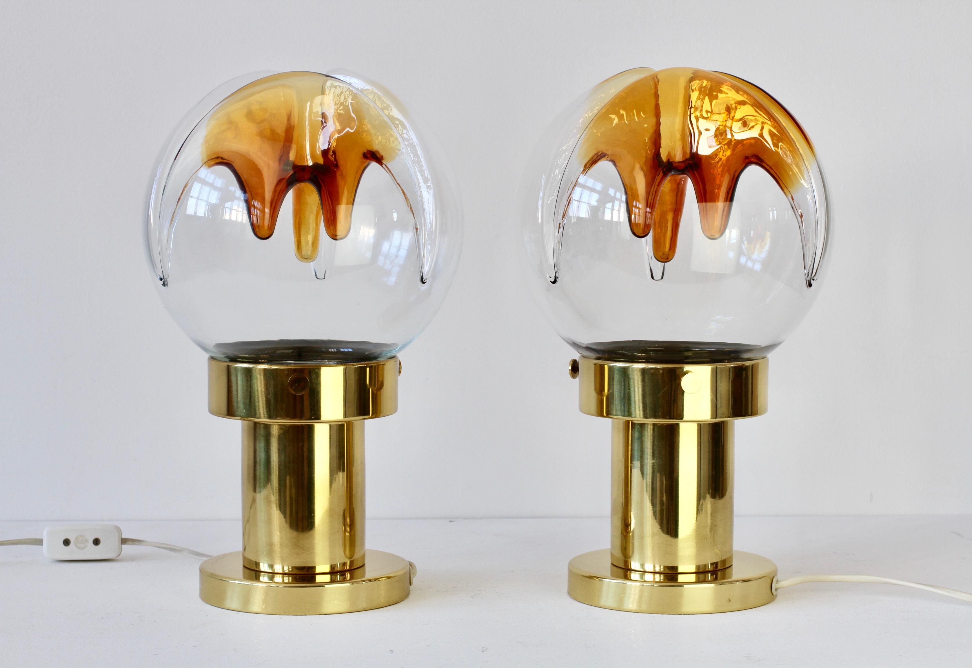 Paire rare de grandes lampes de bureau italiennes en verre de Murano texturé par Kaiser Leuchten en vente 3