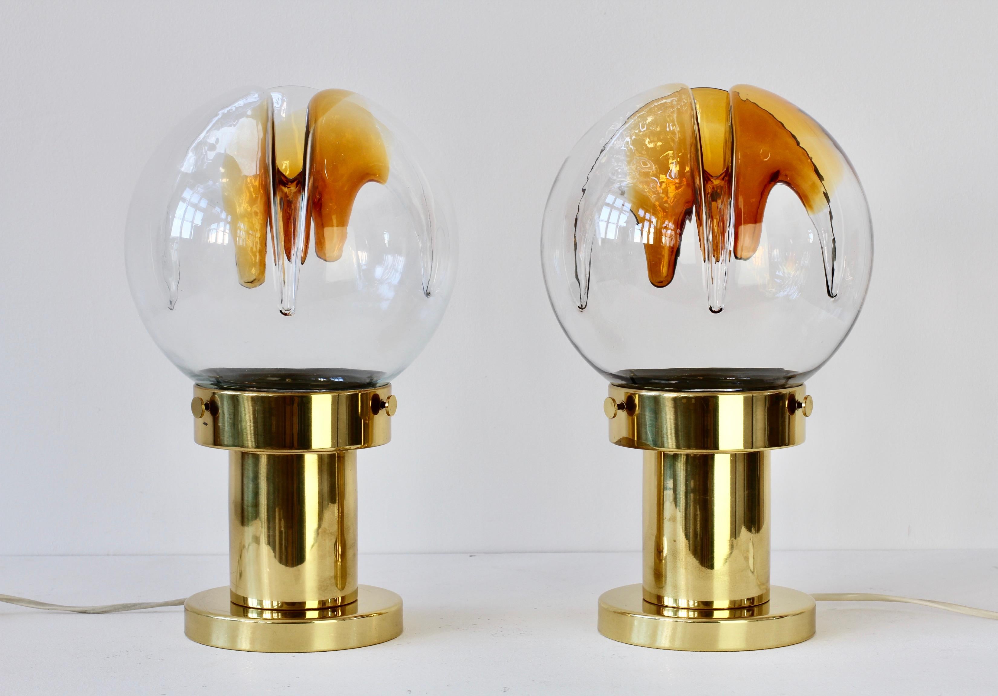 Paire rare de grandes lampes de bureau italiennes en verre de Murano texturé par Kaiser Leuchten en vente 5