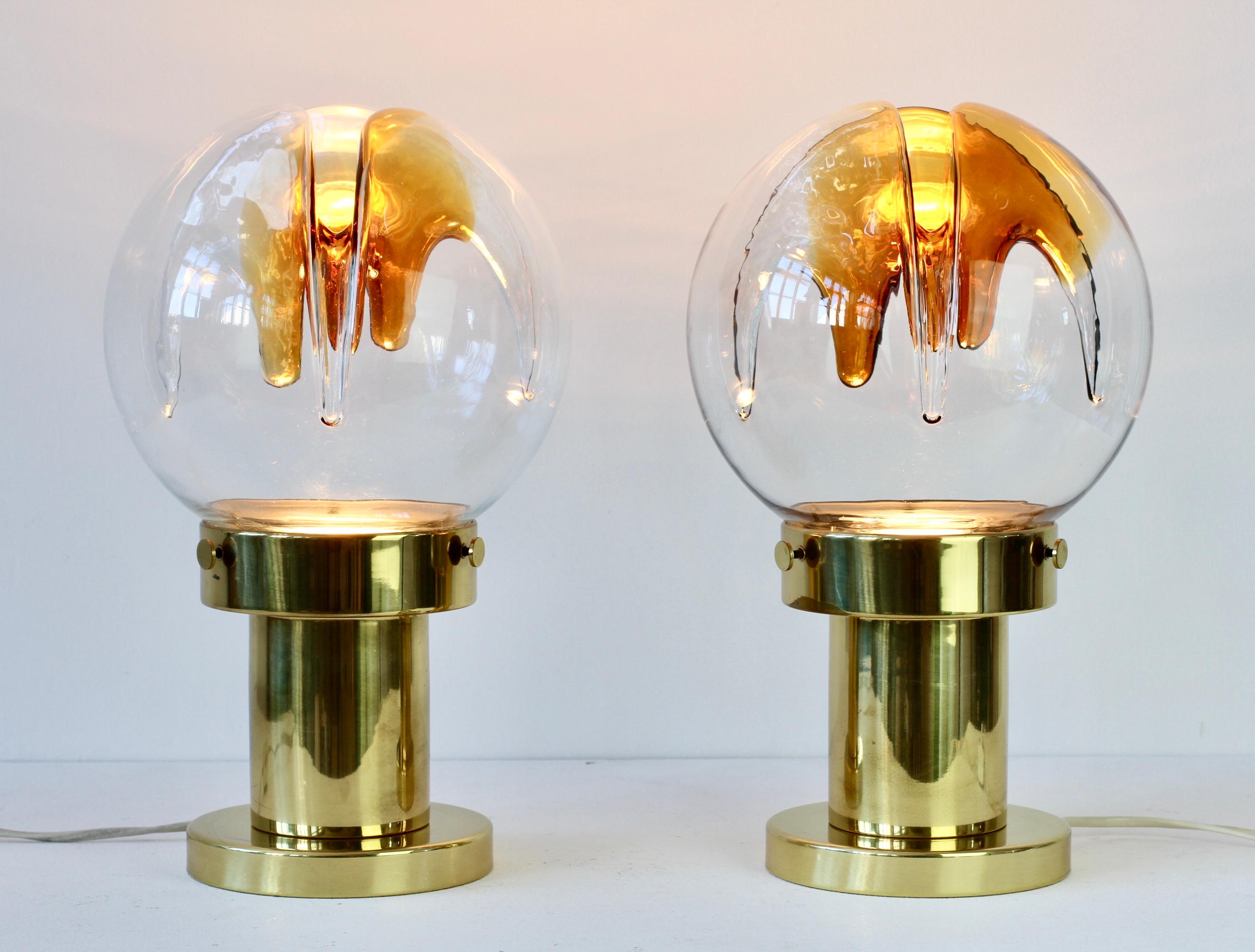 Paire rare de grandes lampes de bureau italiennes en verre de Murano texturé par Kaiser Leuchten en vente 7
