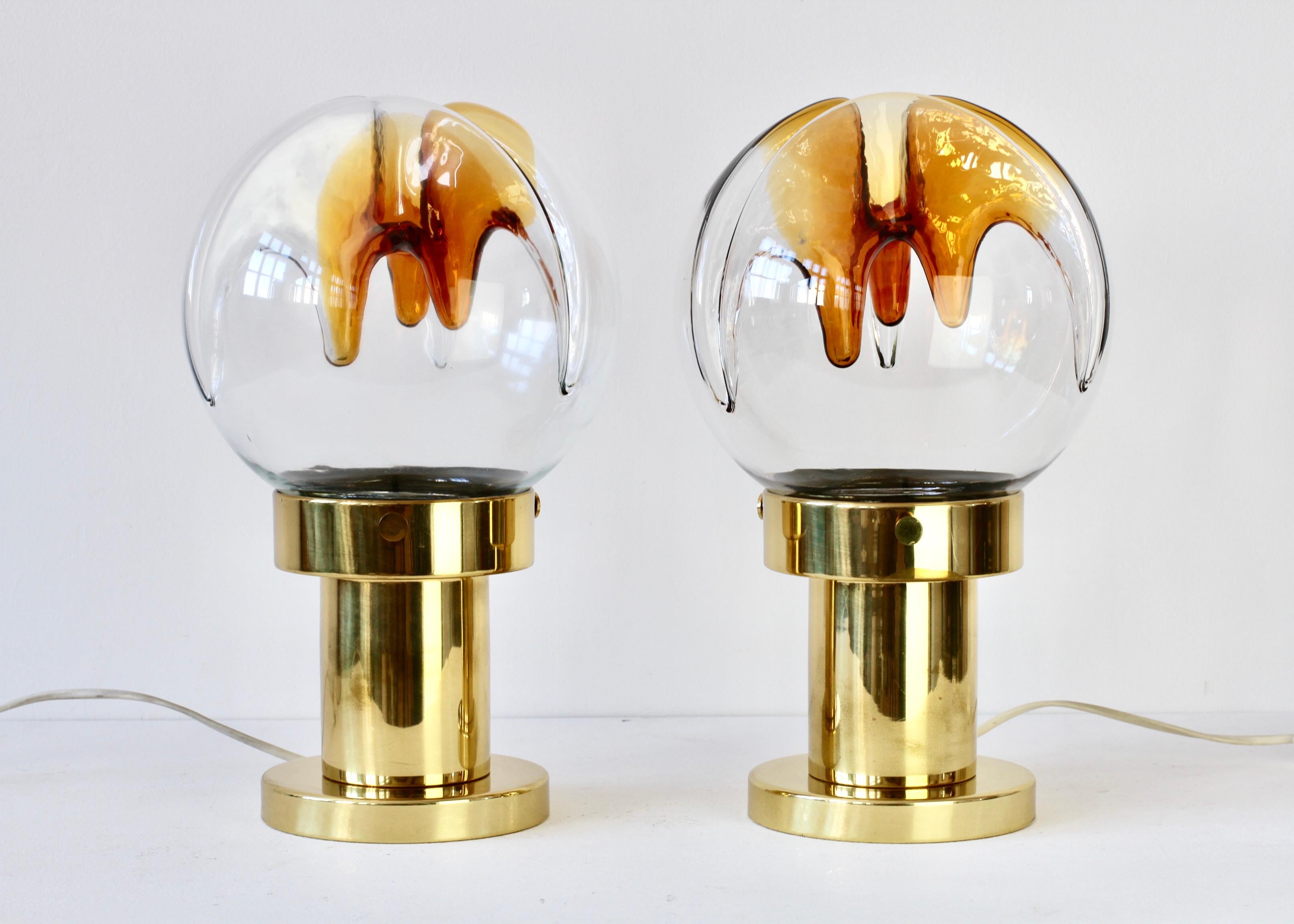 20ième siècle Paire rare de grandes lampes de bureau italiennes en verre de Murano texturé par Kaiser Leuchten en vente