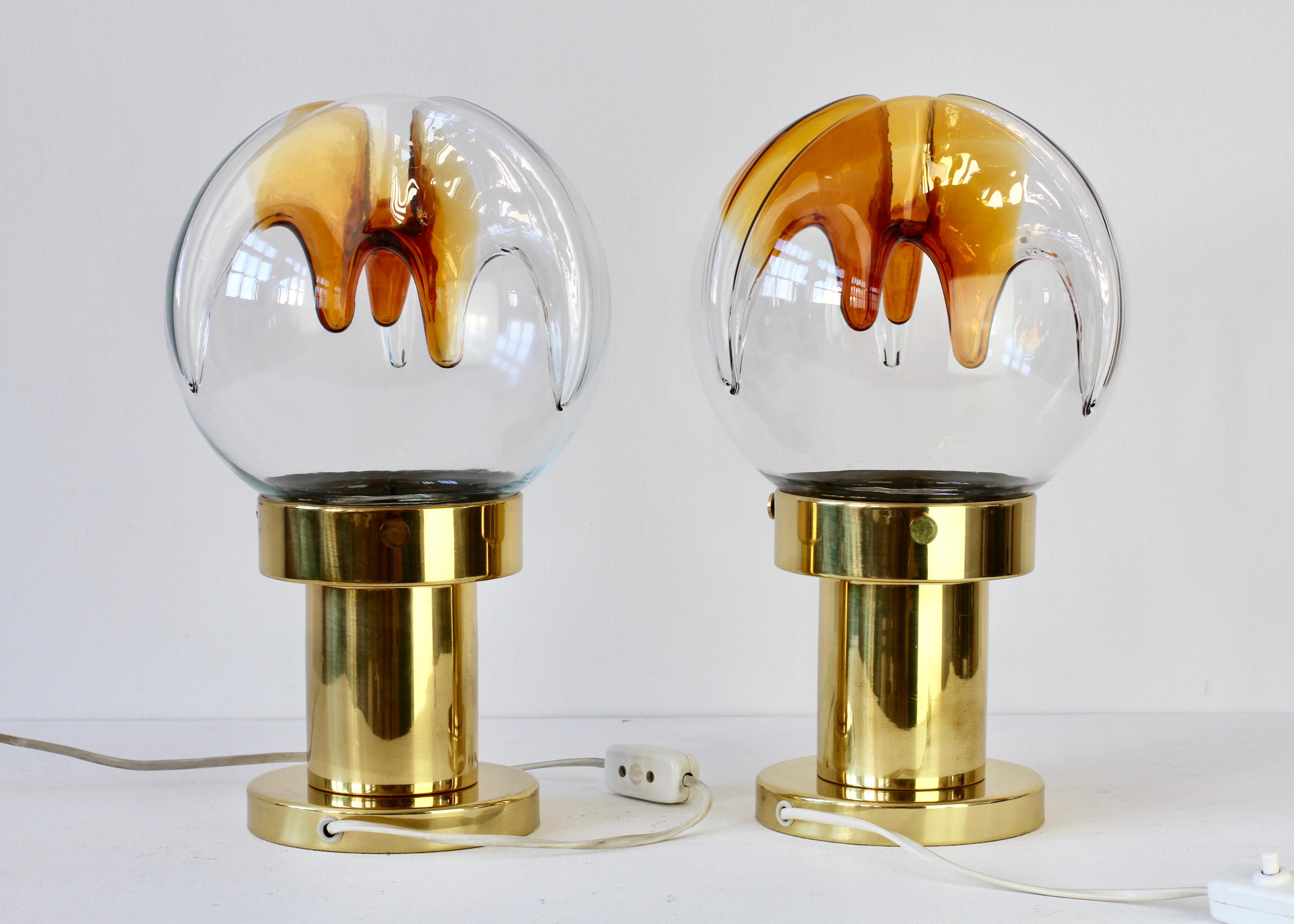 Paire rare de grandes lampes de bureau italiennes en verre de Murano texturé par Kaiser Leuchten en vente 1