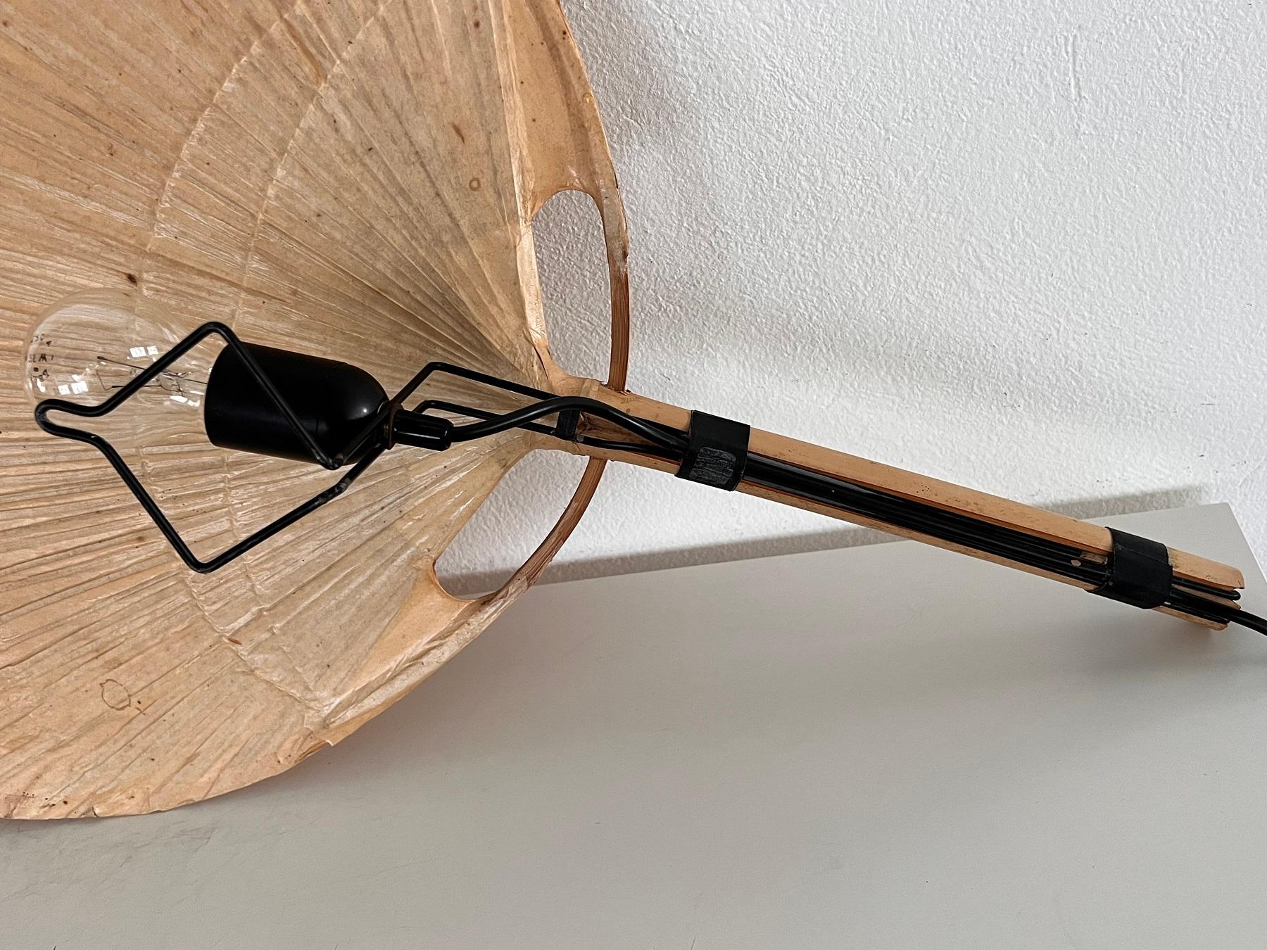 Seltenes Paar großer Uchiwa-Wandleuchter von Ingo Maurer, Deutschland, 1973 8